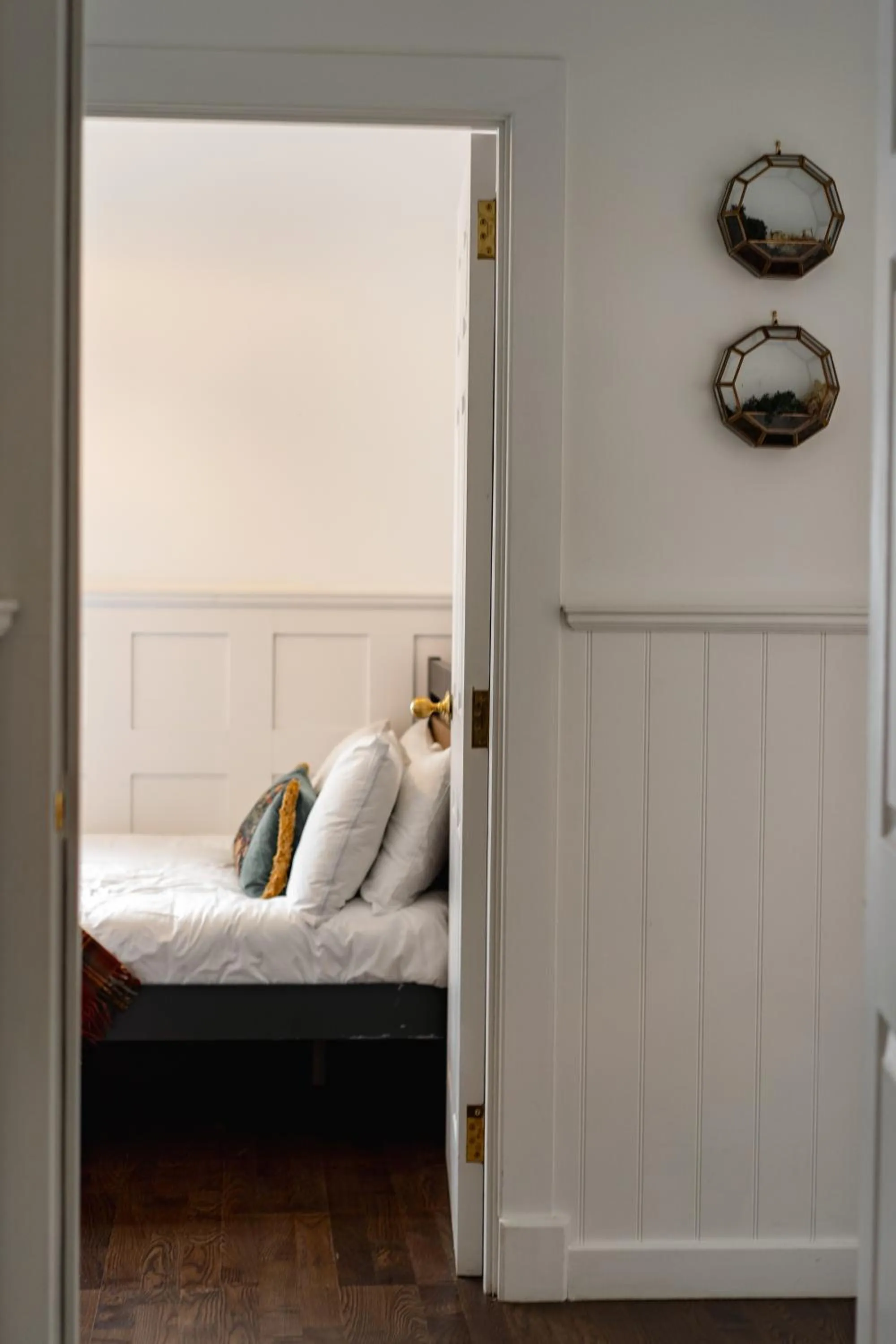 Bed in Slateford House 1770 Luxury Aparthotel by The House of Danu