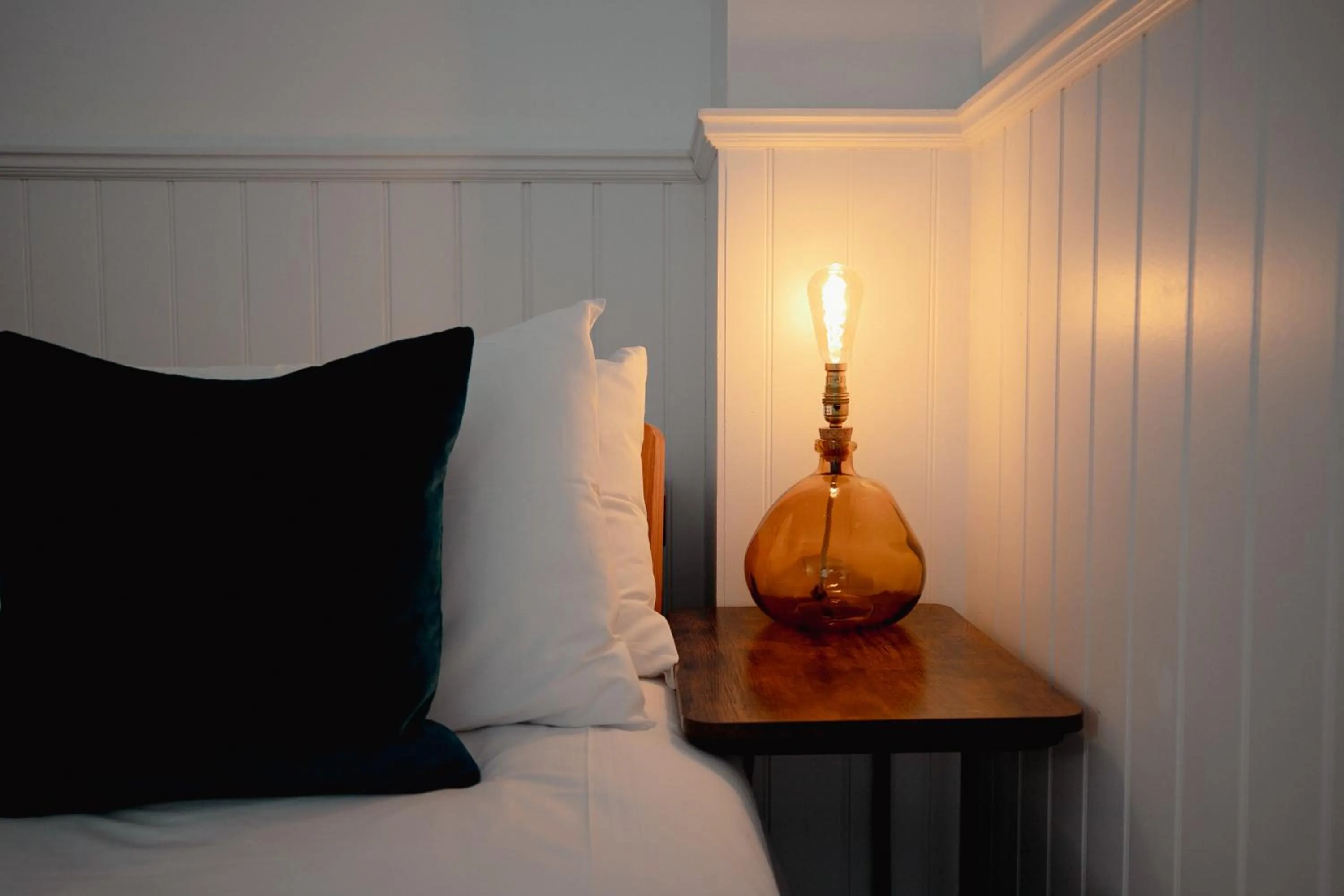 Bed in Slateford House 1770 Luxury Aparthotel by The House of Danu