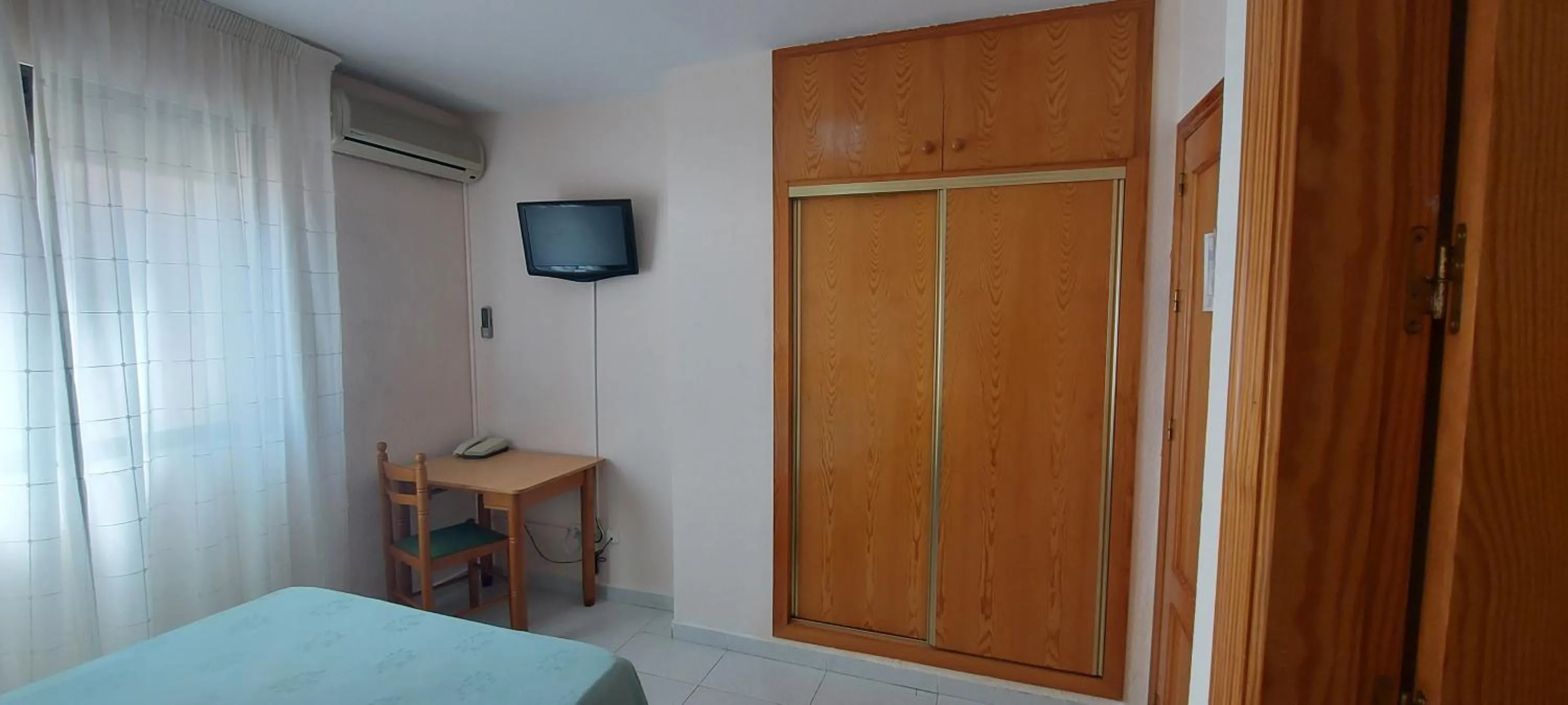 Photo of the whole room in LOS NAREJOS Hotel