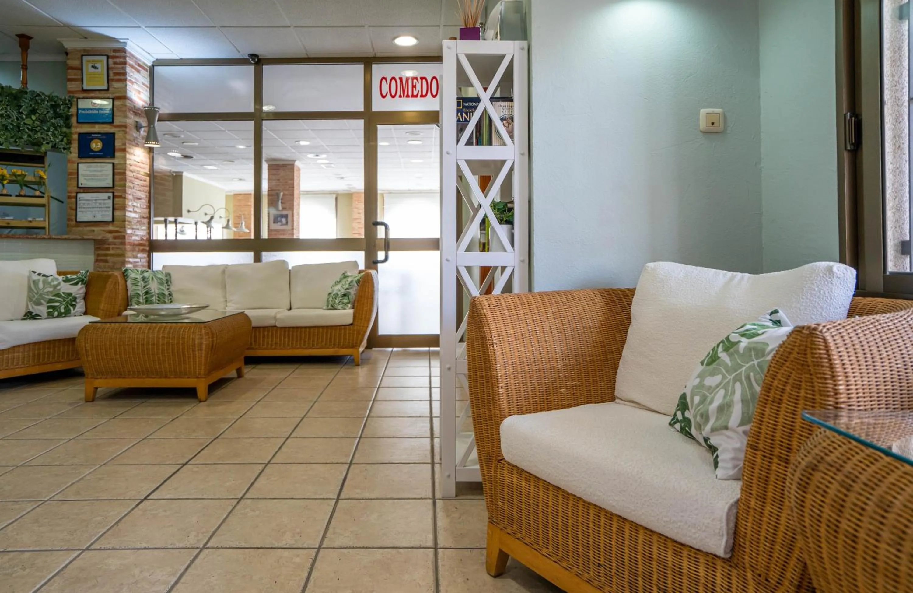 Lobby or reception in LOS NAREJOS Hotel