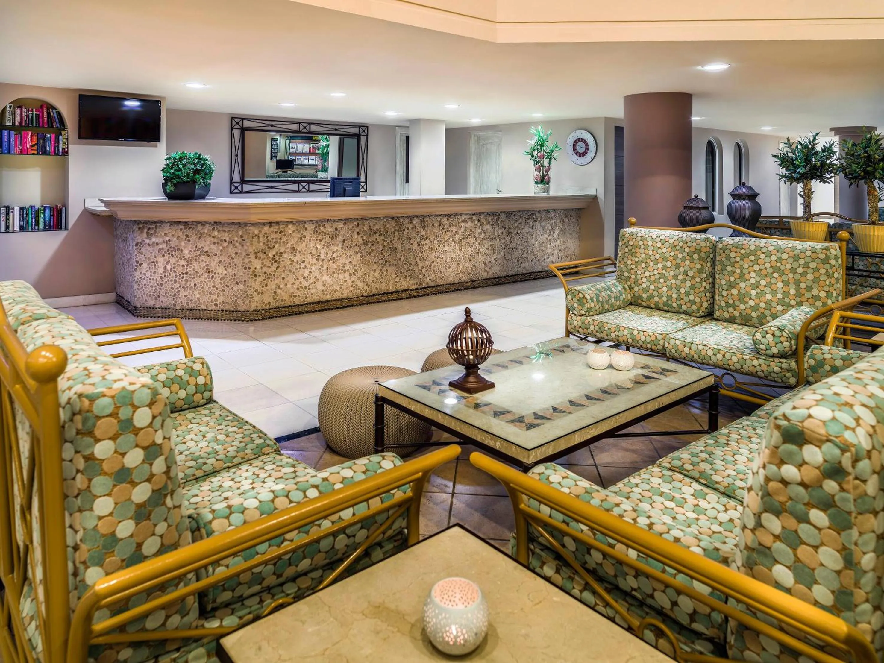 Property building in Sol Sun Beach Apartamentos