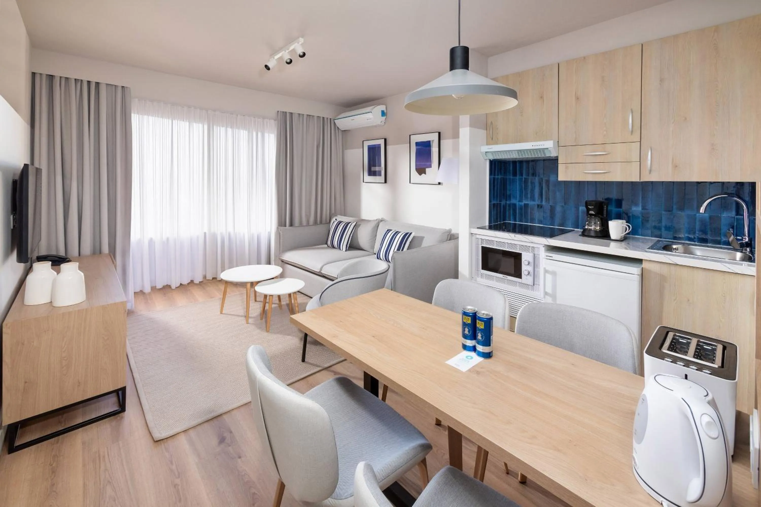 Property building in Sol Sun Beach Apartamentos