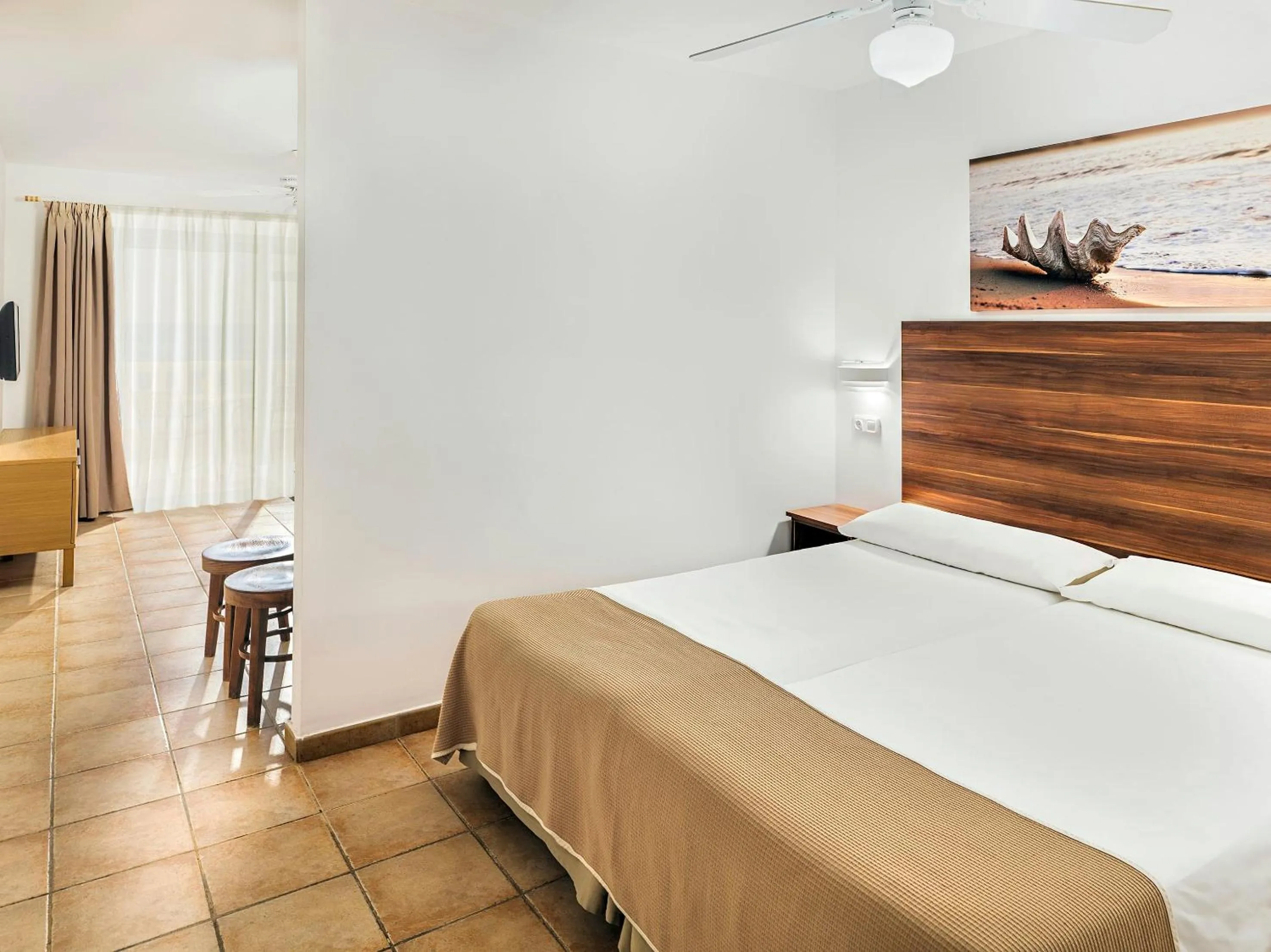 Bed in Sol Sun Beach Apartamentos