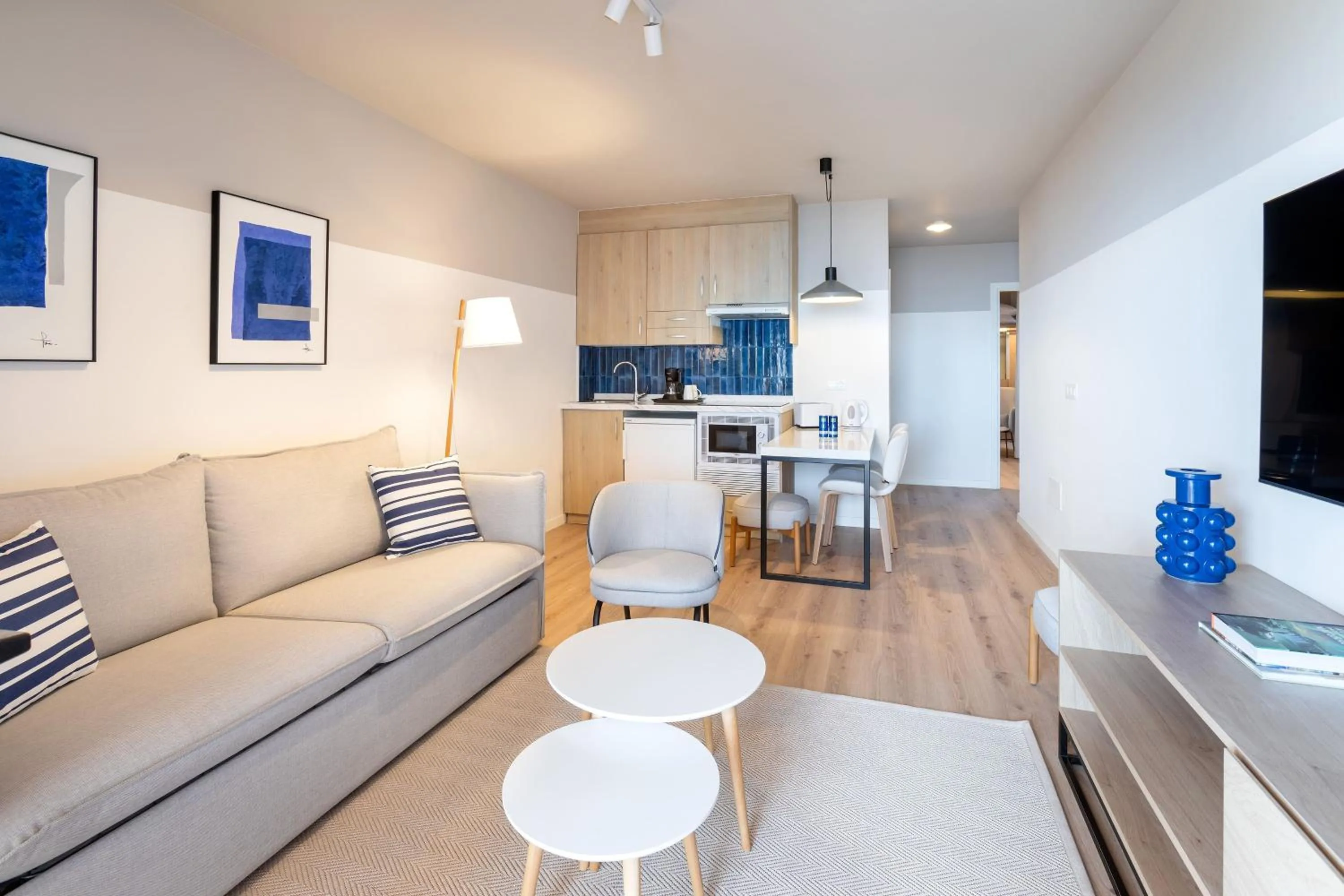 Property building in Sol Sun Beach Apartamentos