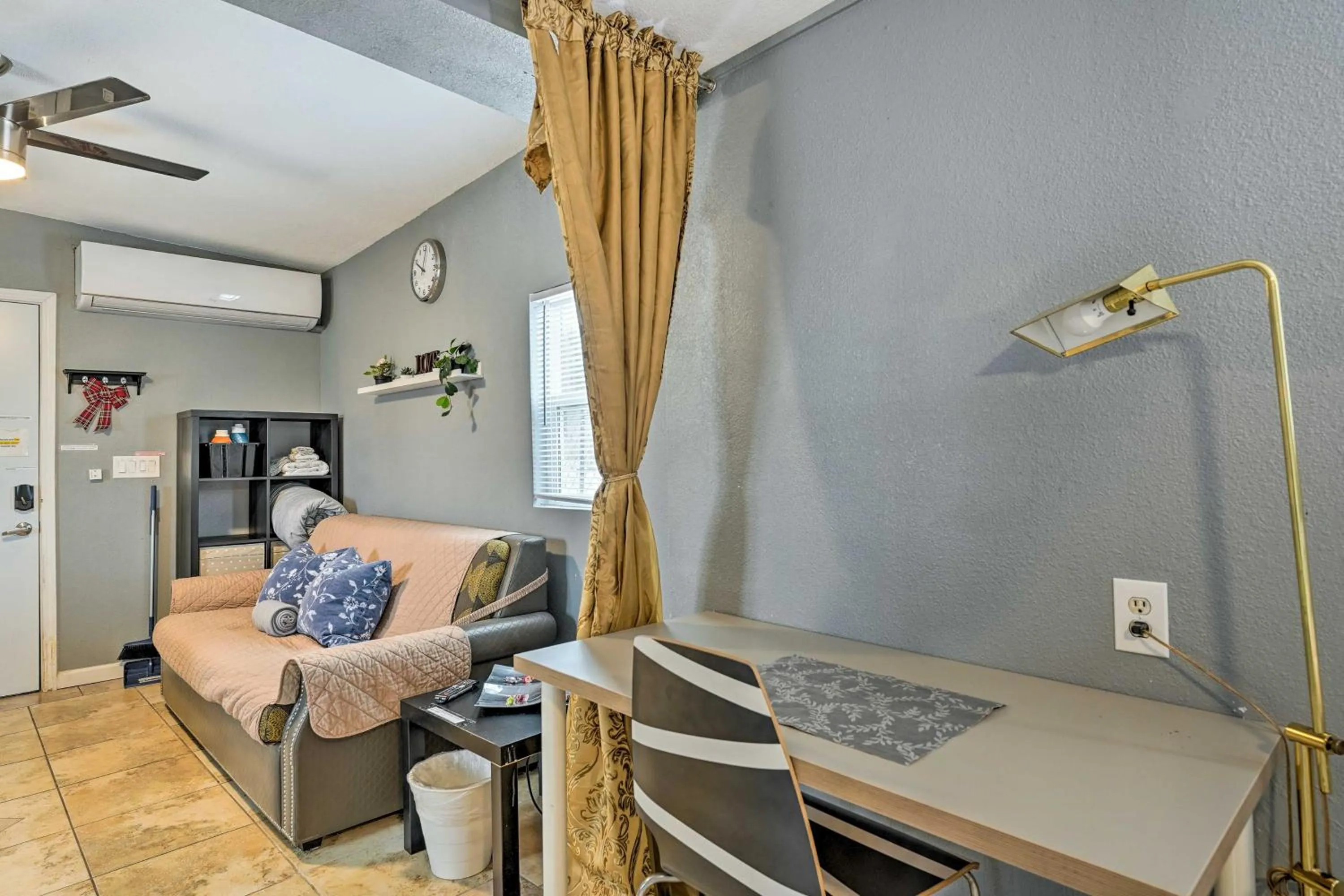 North Las Vegas Studio with Fire Pit 10 Mi to Strip