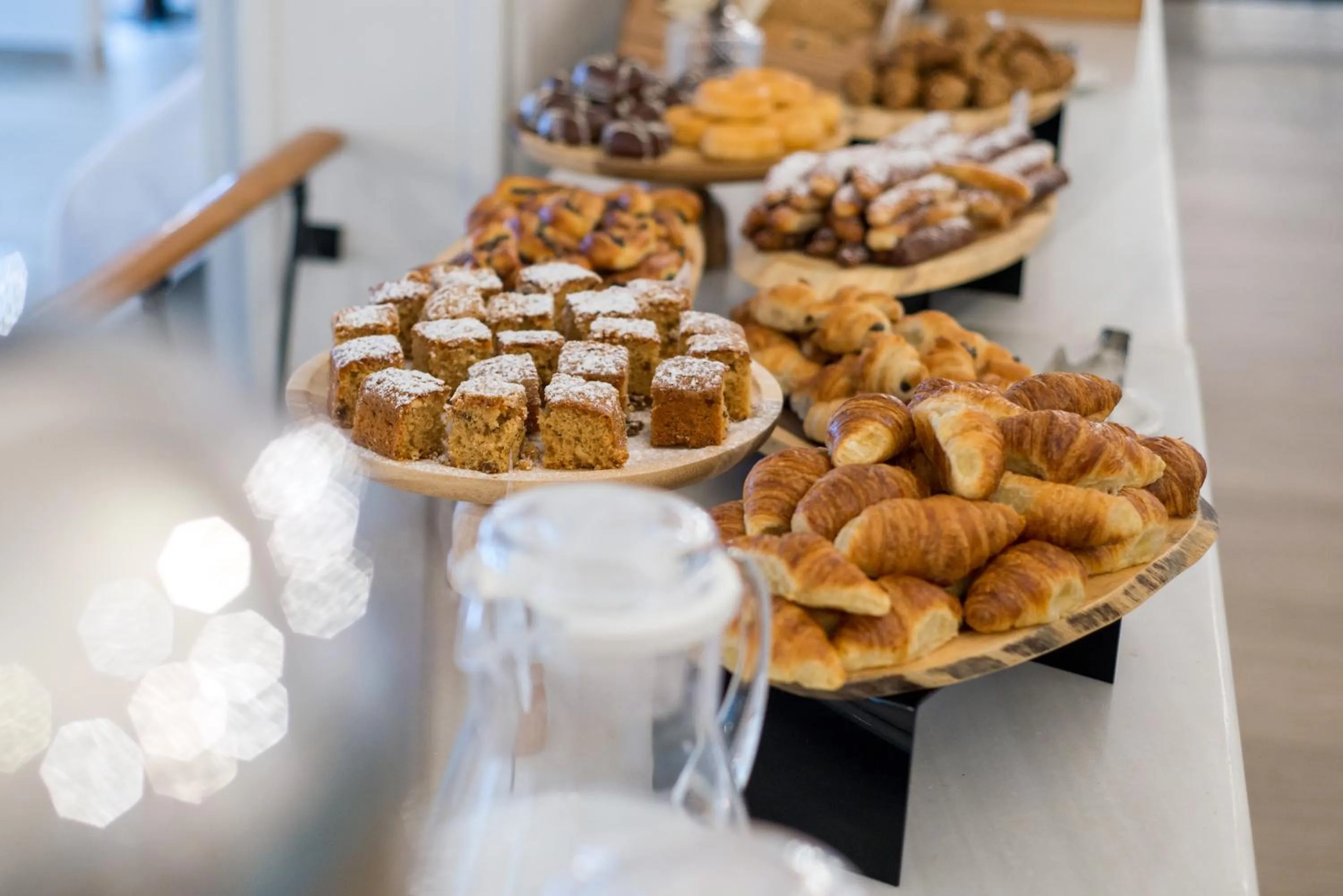 Breakfast in Hotel Hostalillo by Escampa Hotels