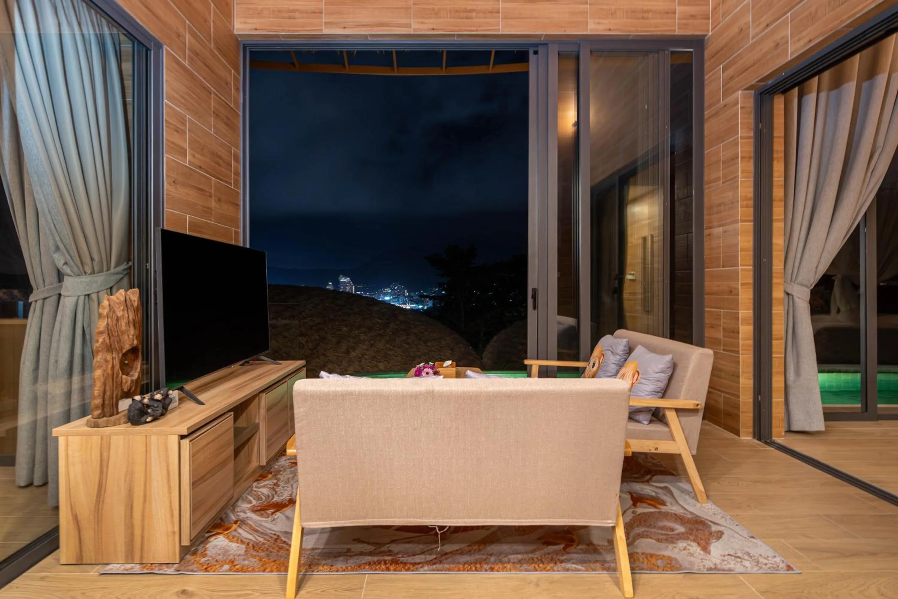 Three Monkeys Villas