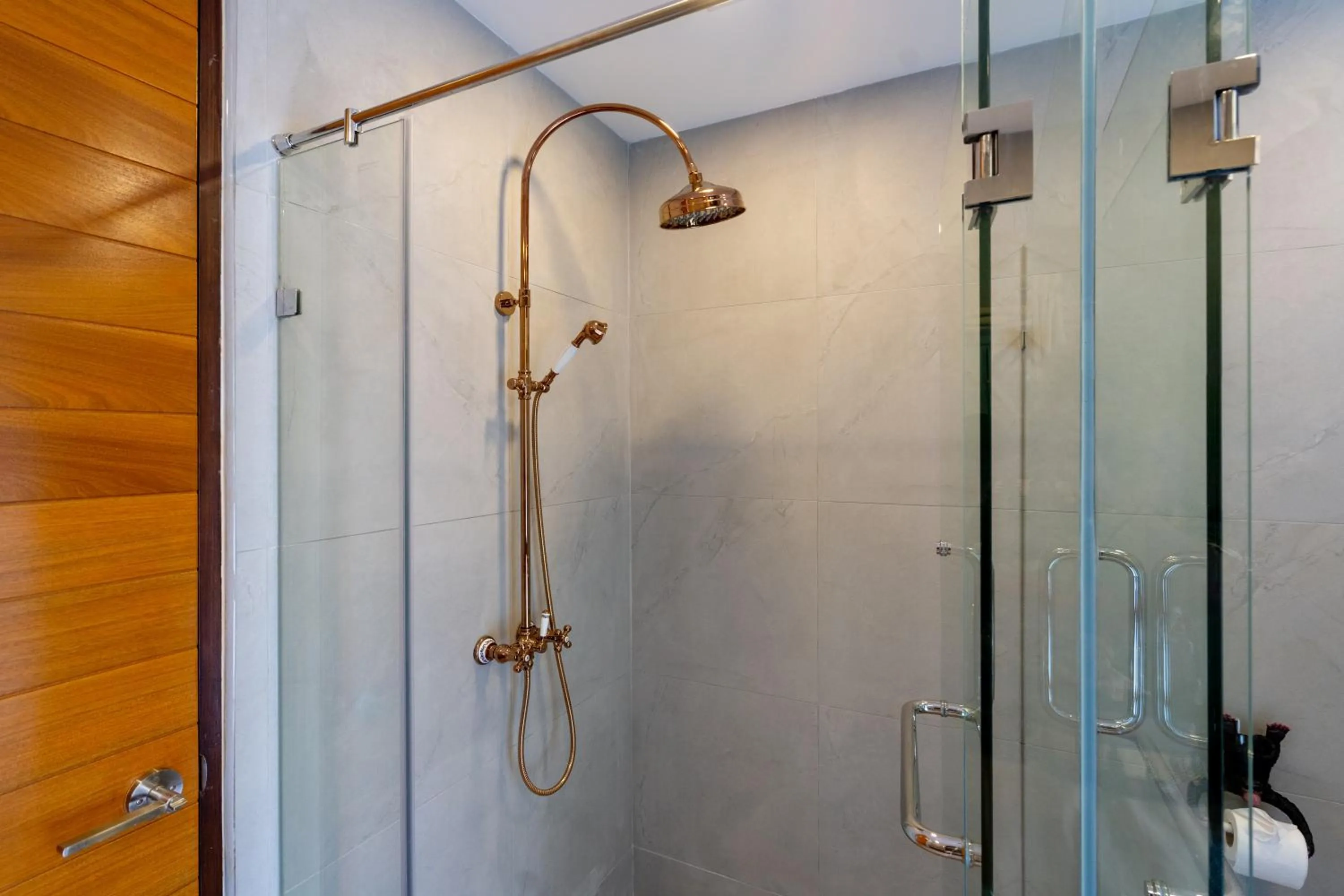 Shower in Three Monkeys Villas