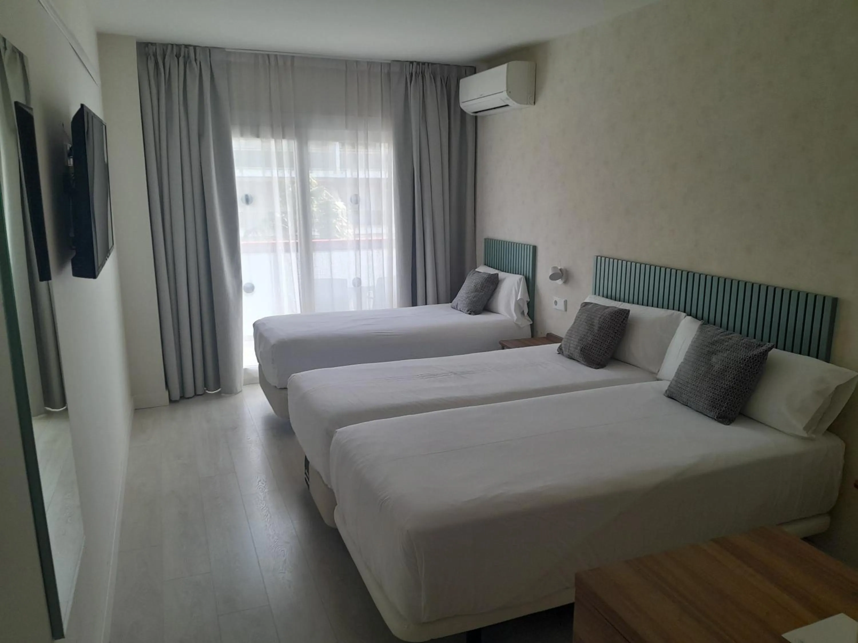 Bed in Eurosalou & Spa