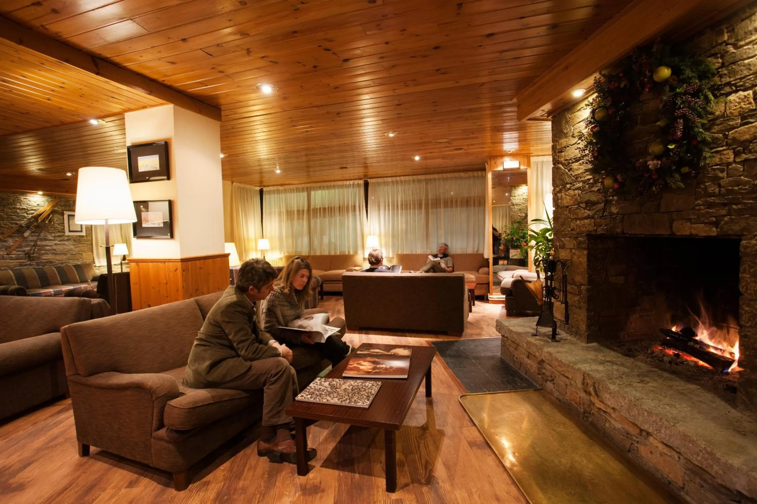 Lounge or bar in Tuc Blanc