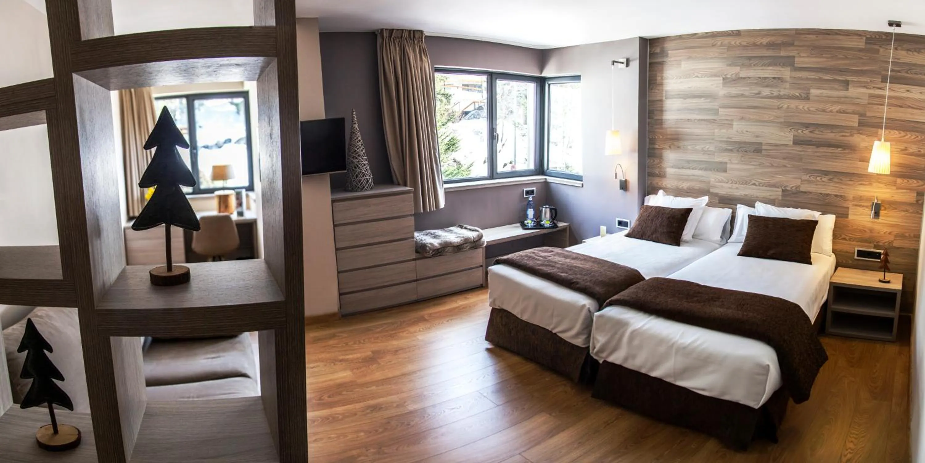 Photo of the whole room, Bed in Tuc Blanc