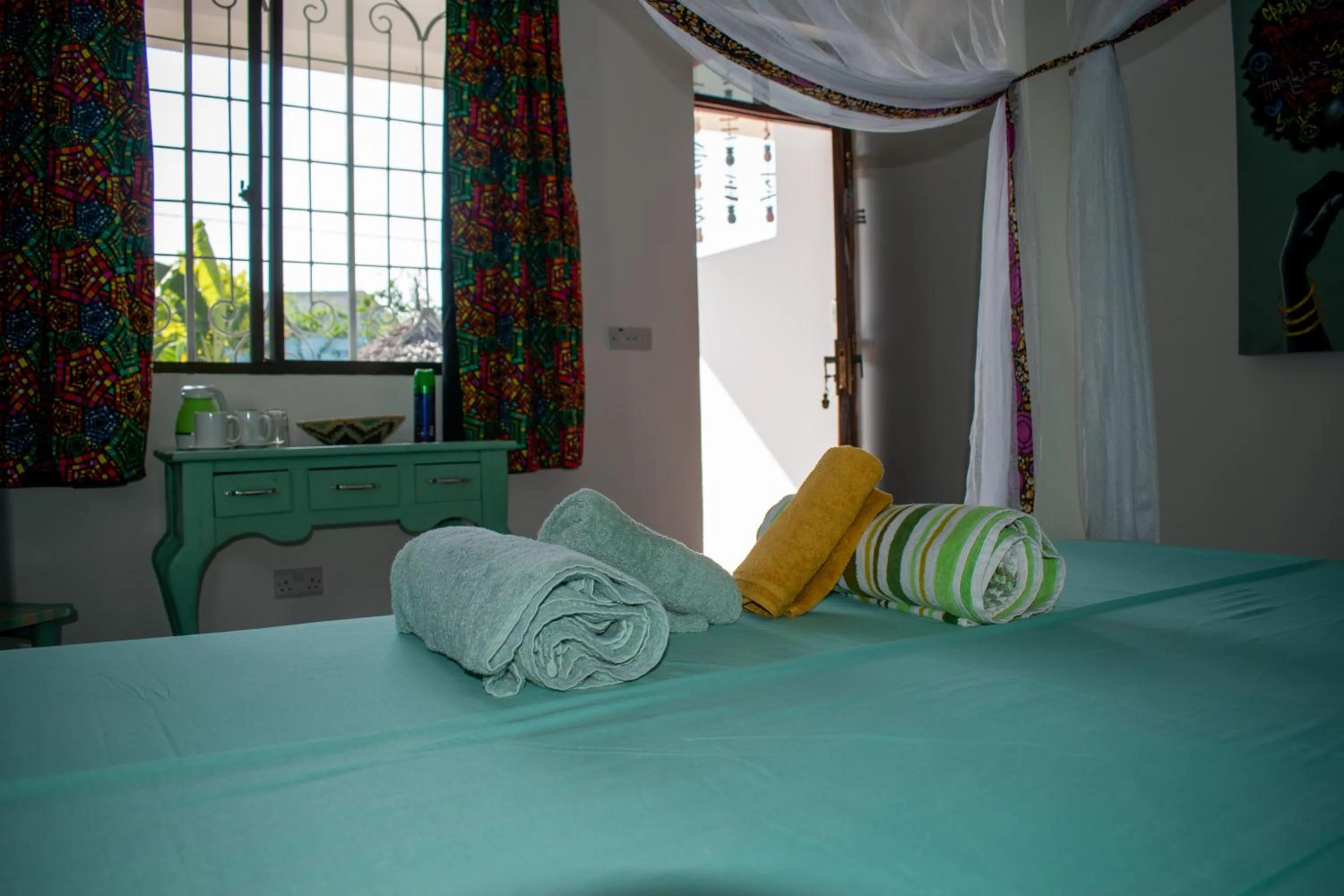 towels, Bed in Pineapple House