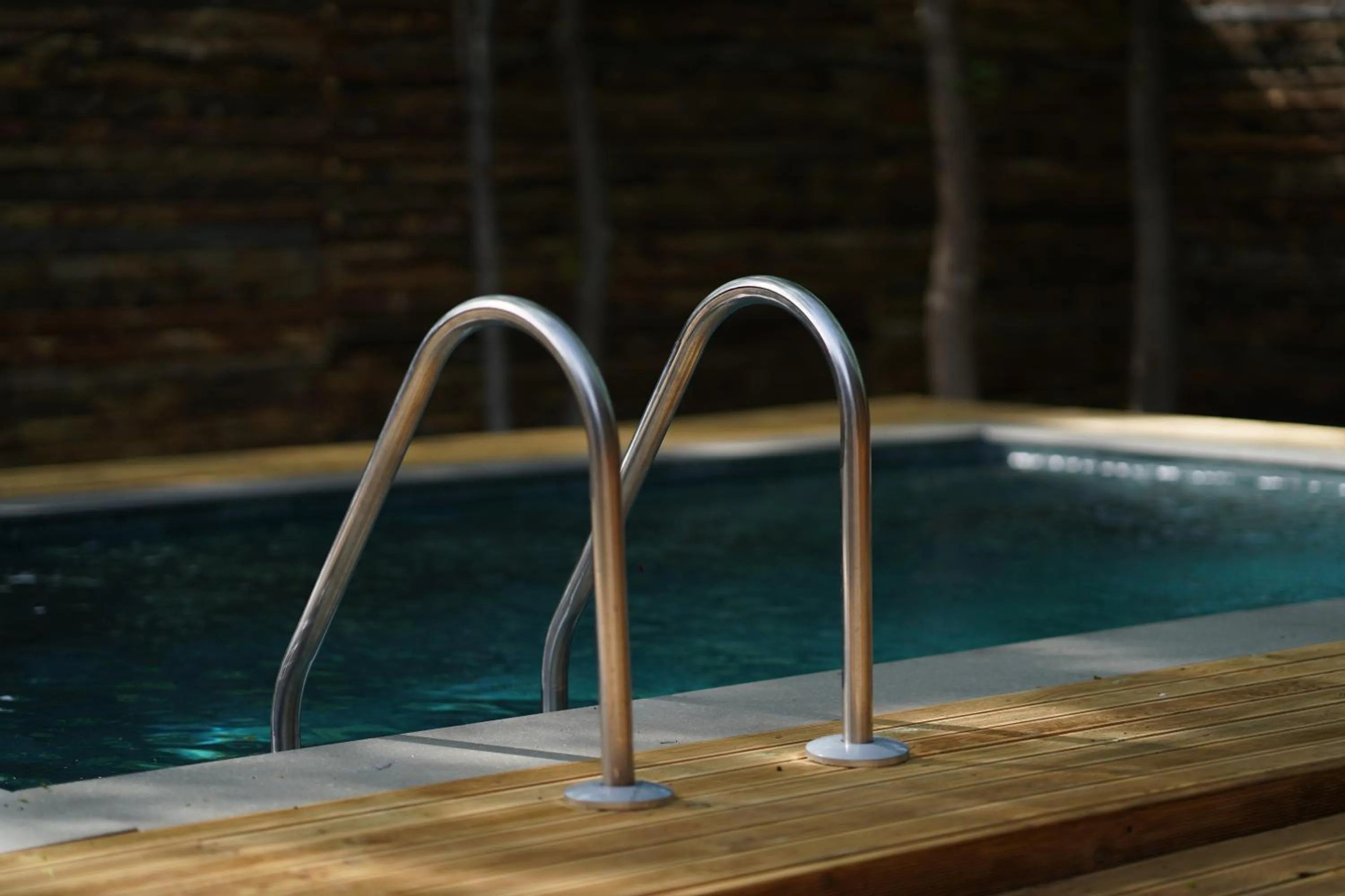 Pool view in Pentalow Cabin