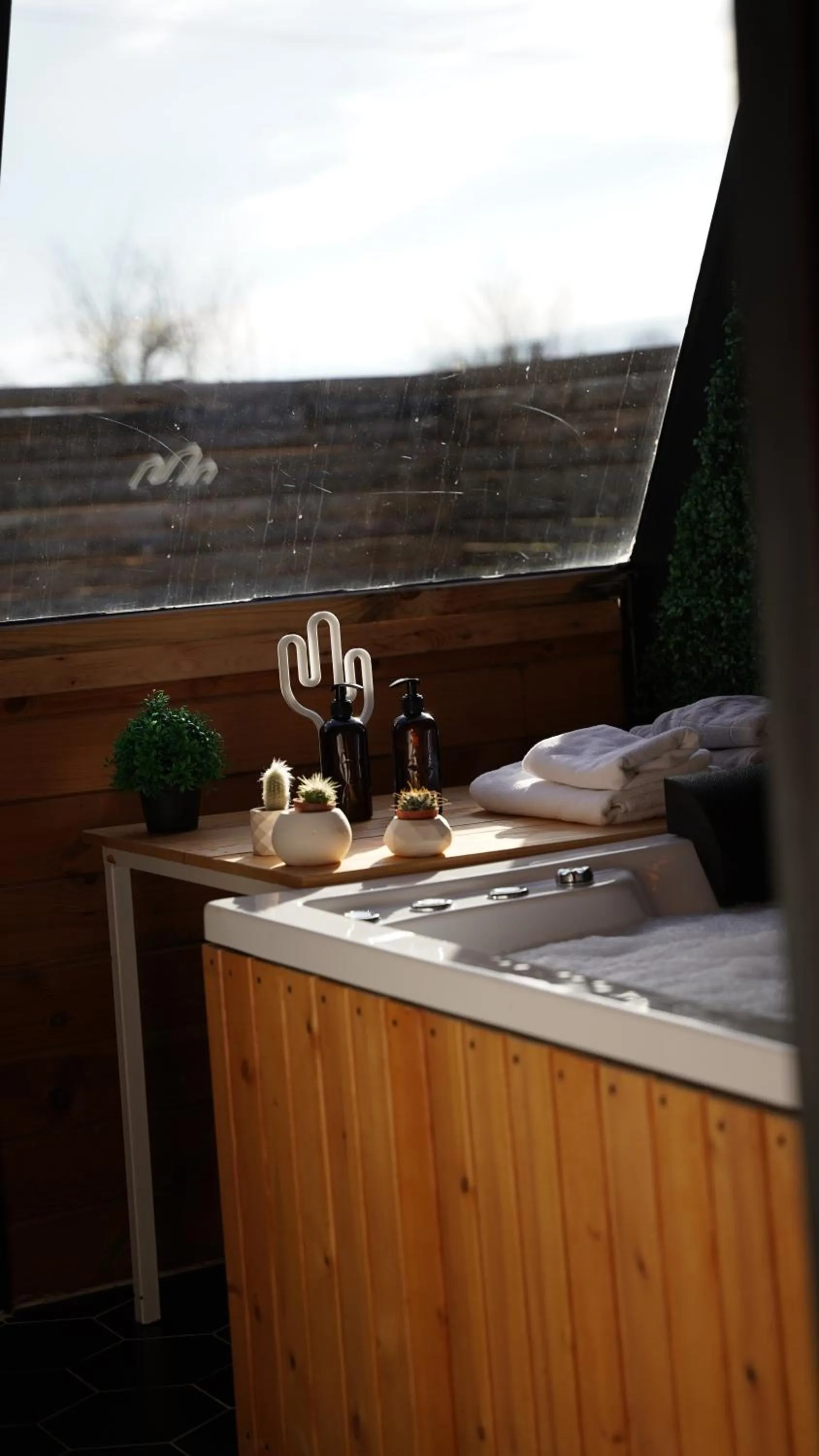 Natural landscape in Pentalow Cabin