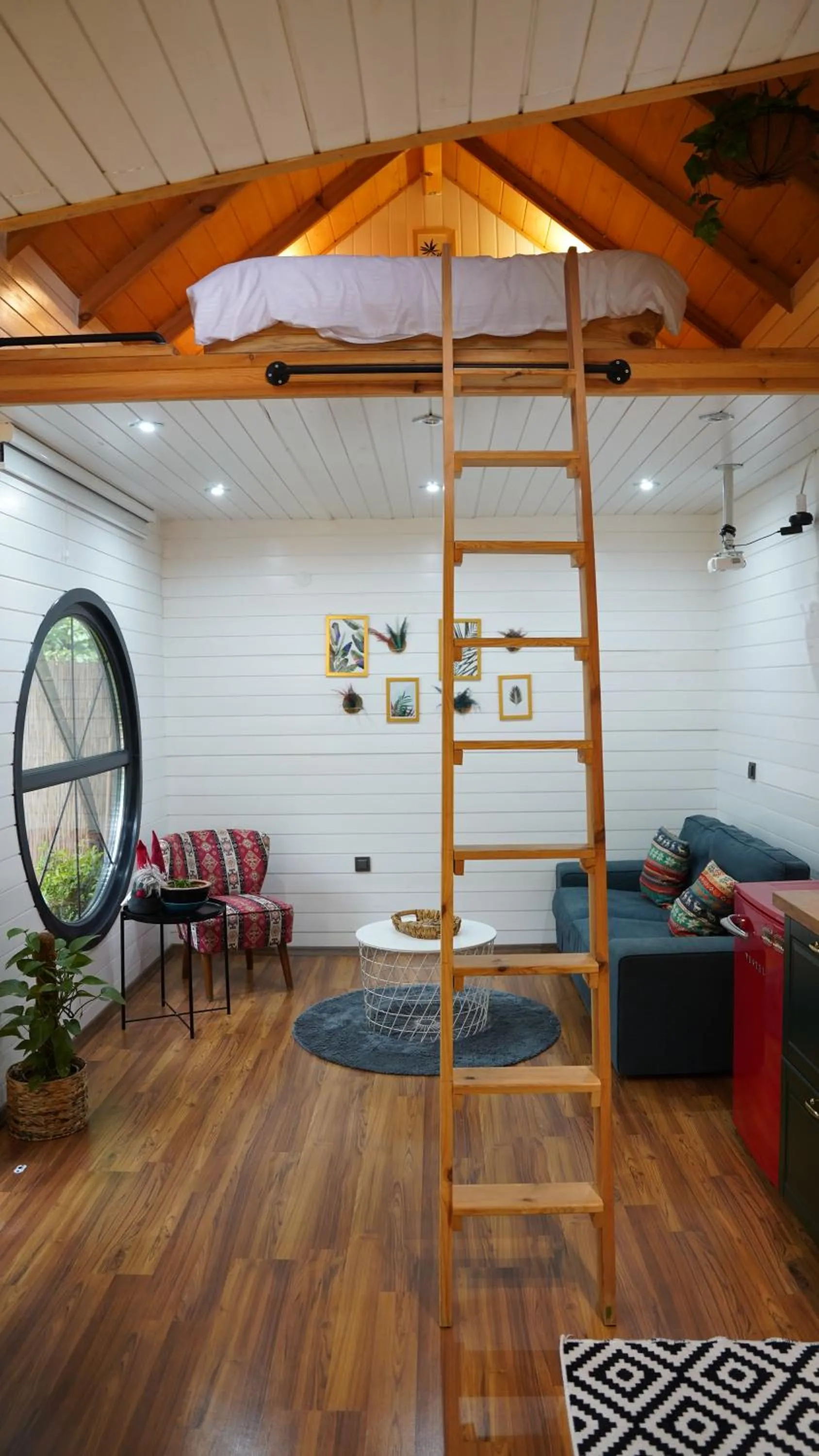 Living room in Pentalow Cabin