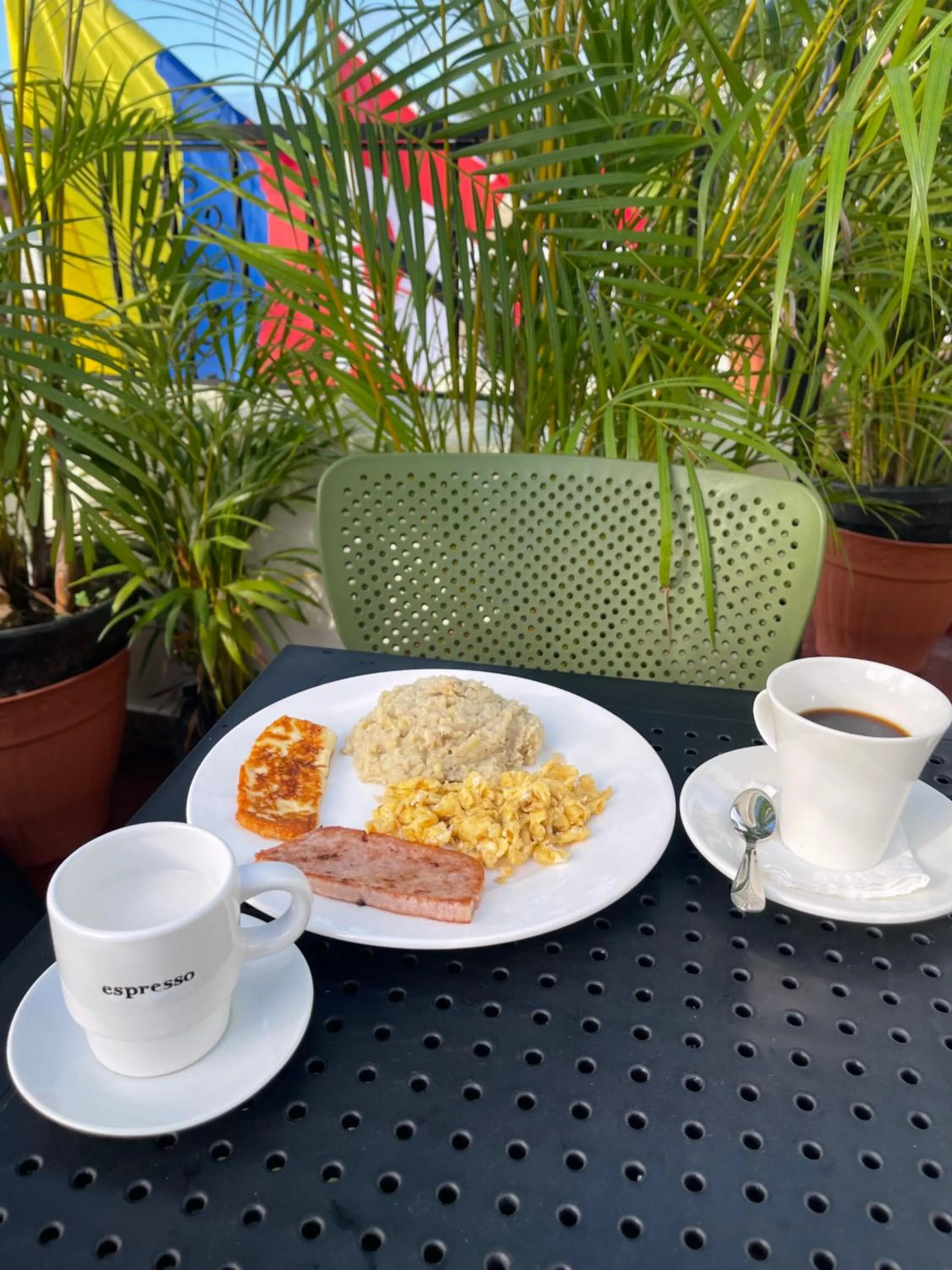 Food and drinks in Studio 27 Colonial, Centro Histórico