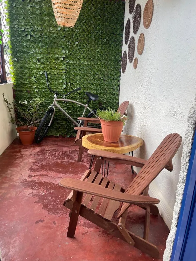 Seating area in Studio 27 Colonial, Centro Histórico