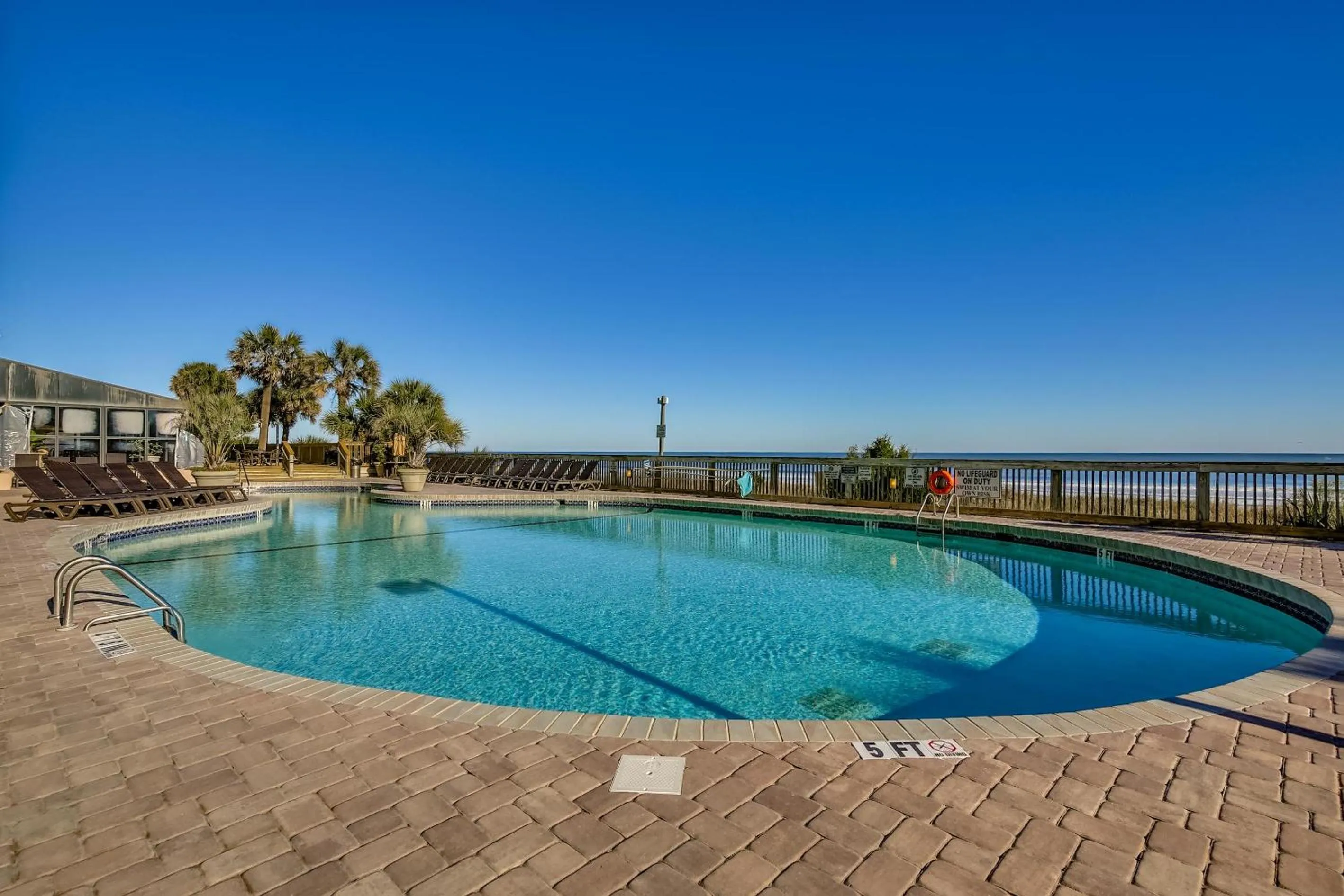 Caribbean Resort -803