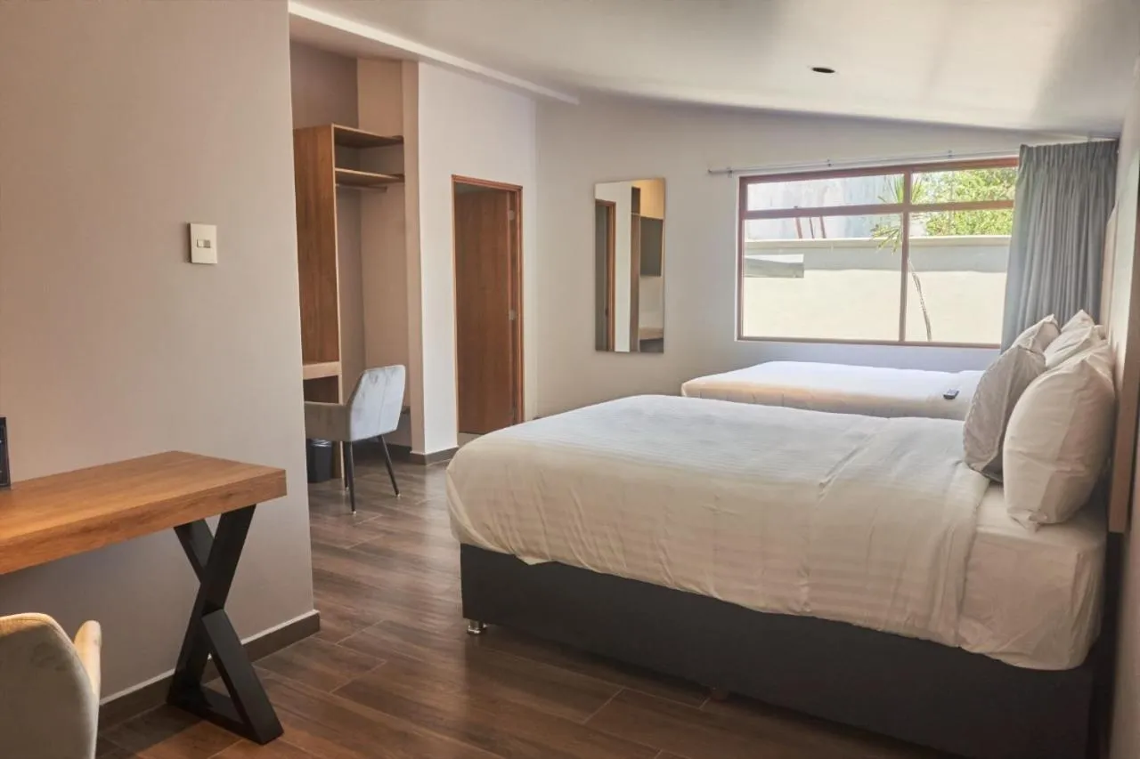 hair dresser, Bed in Hotel Garcia Peral