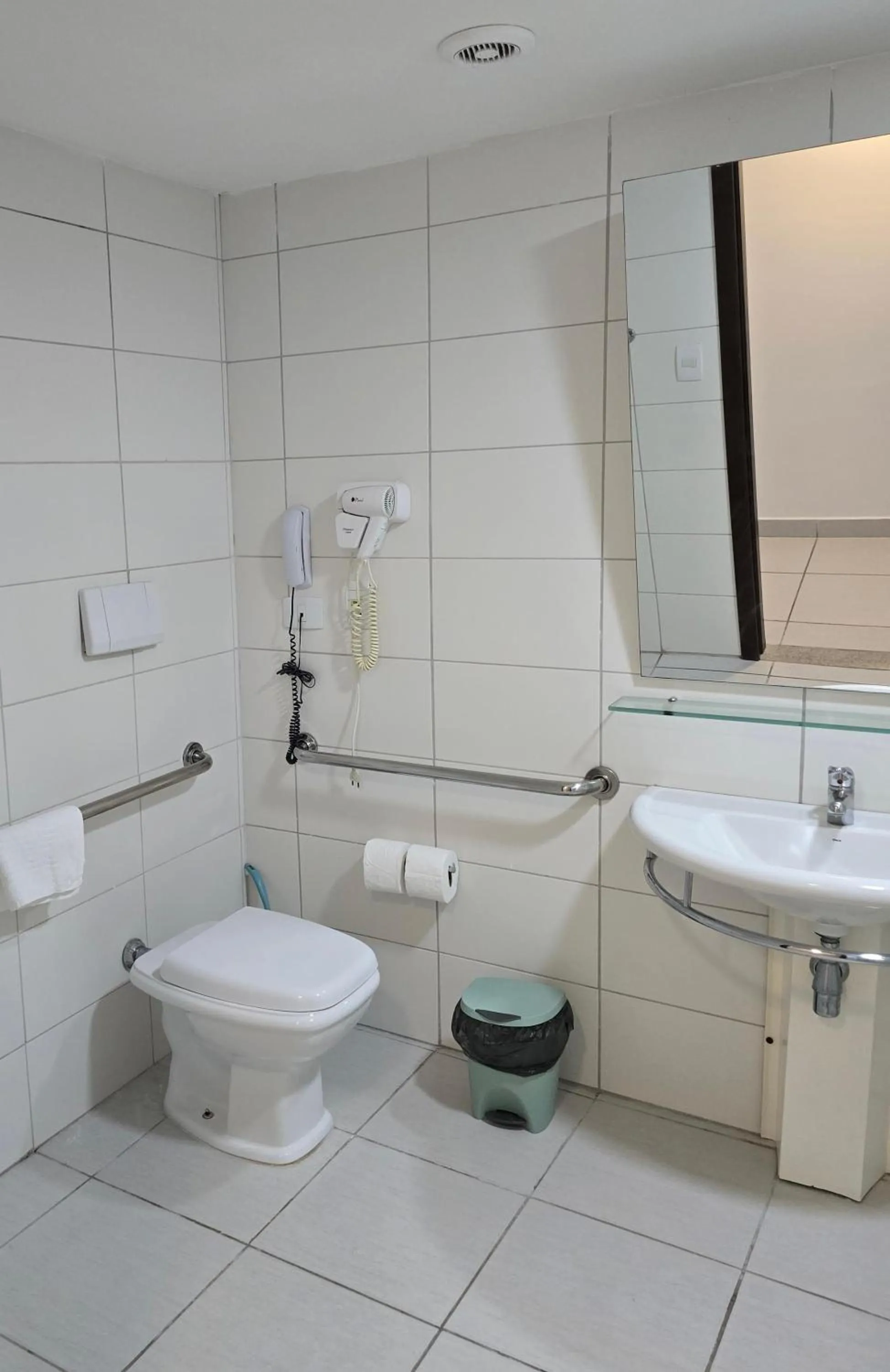 Beach Class Executive