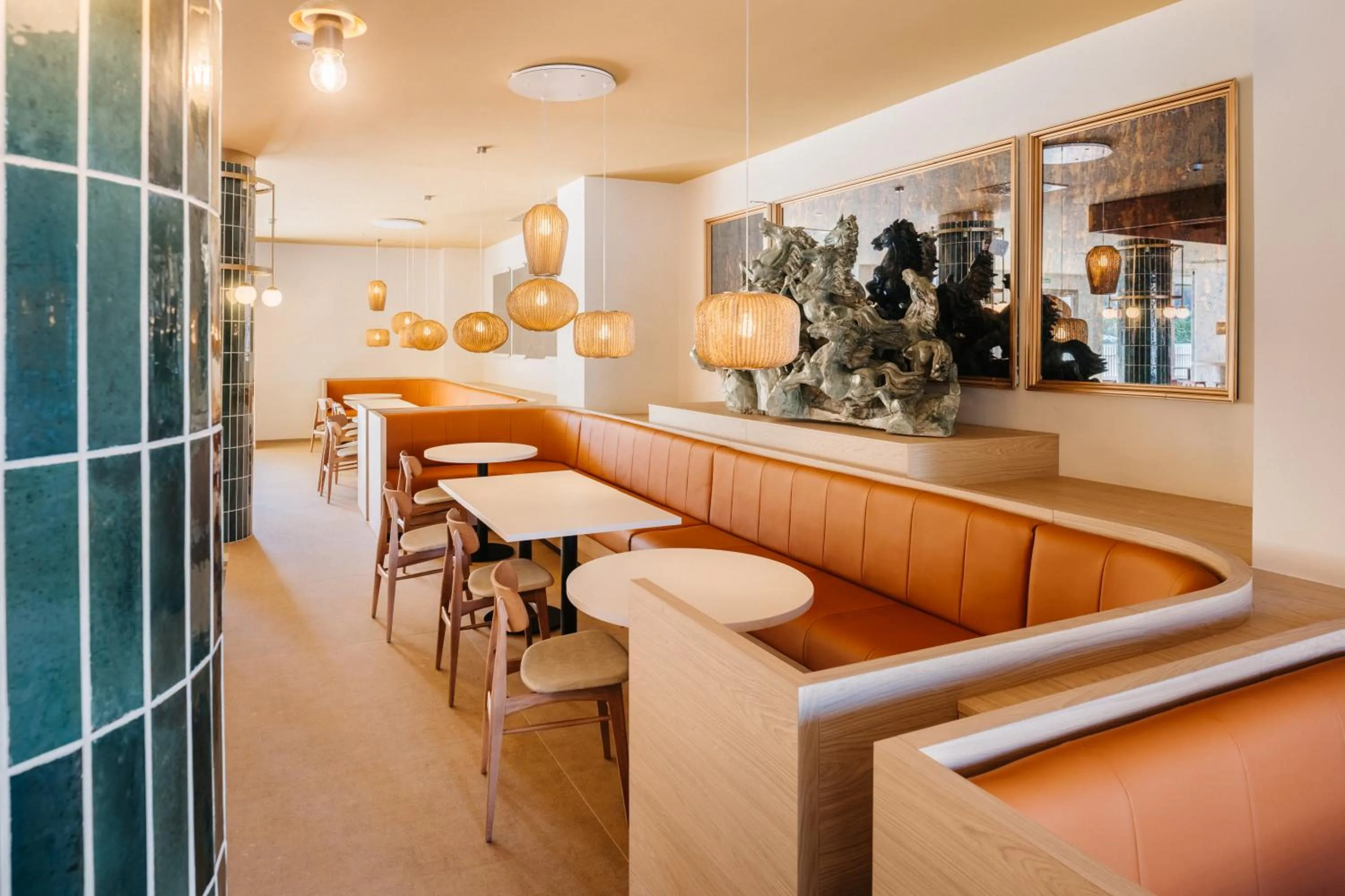 Lounge or bar in Hotel Jaime I