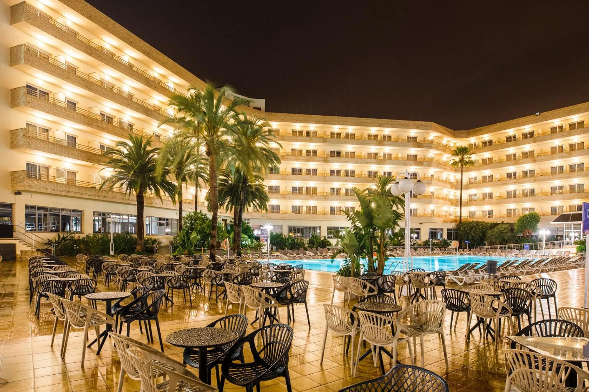 Property building in Hotel Jaime I