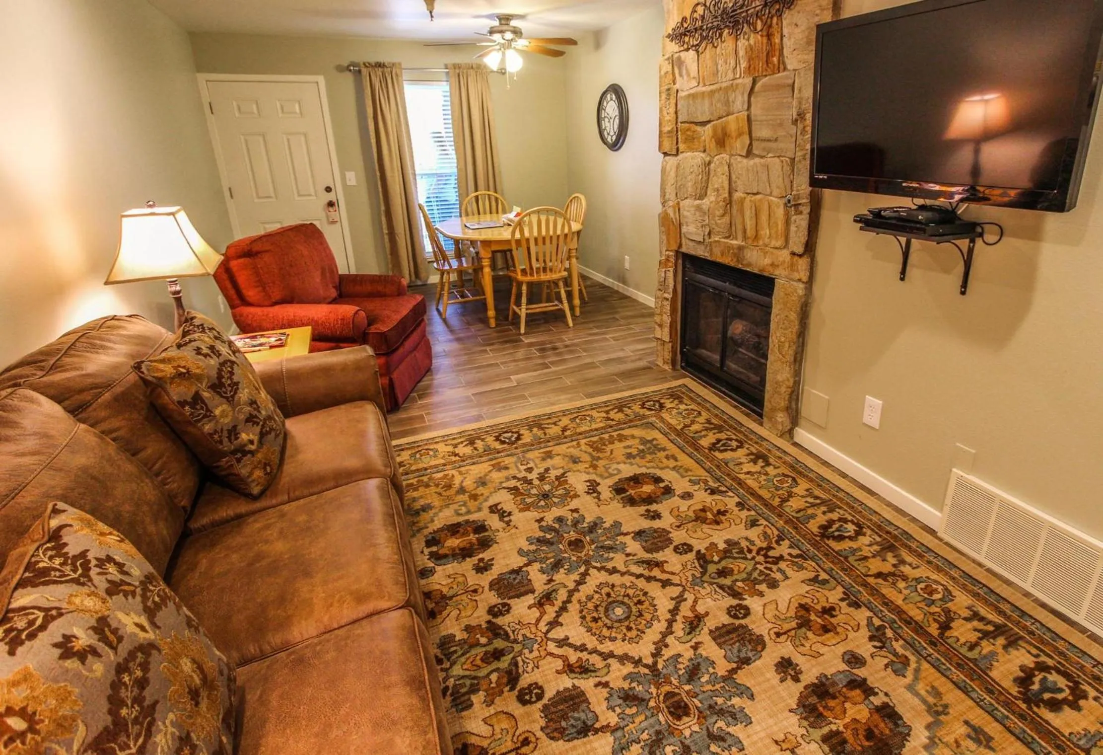 TV and multimedia in Skiers Lodge