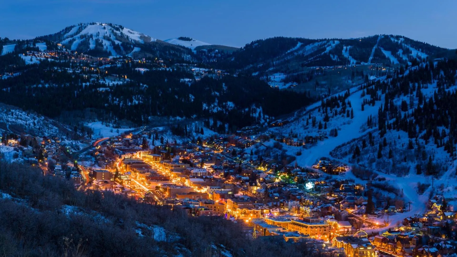 Night in Skiers Lodge