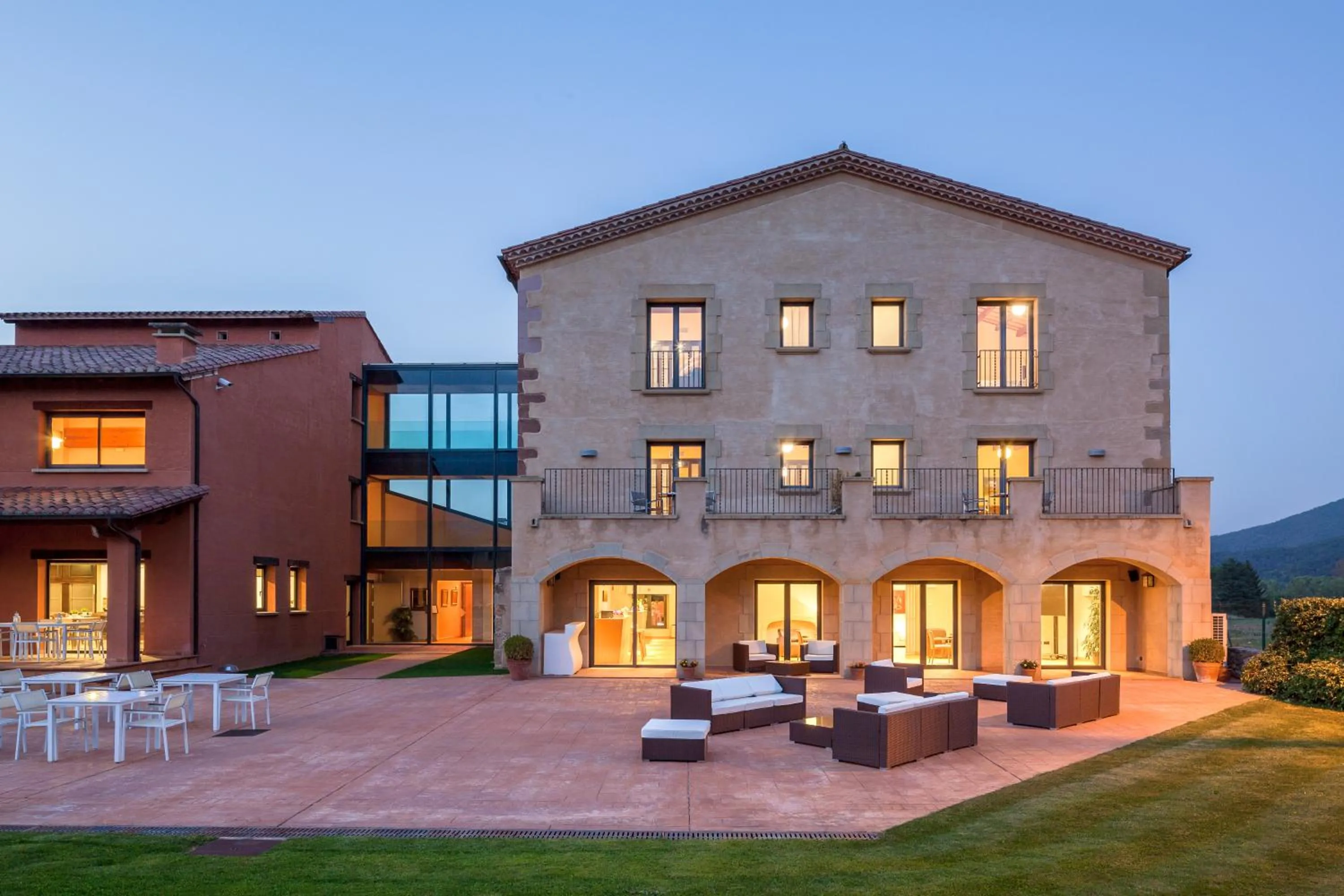 Property building in Hotel Vall de Bas