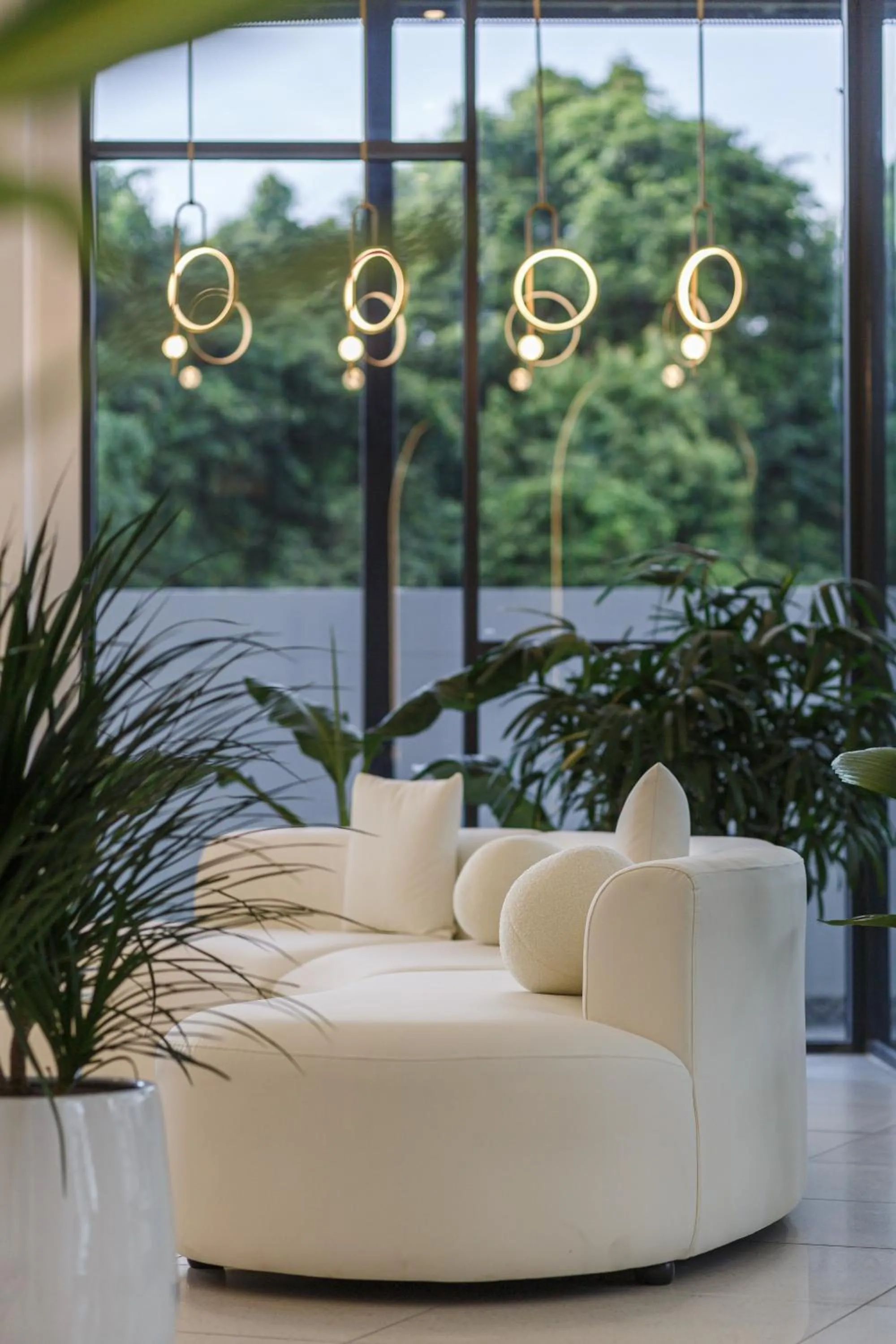 Lobby or reception in Wellesley Hotel