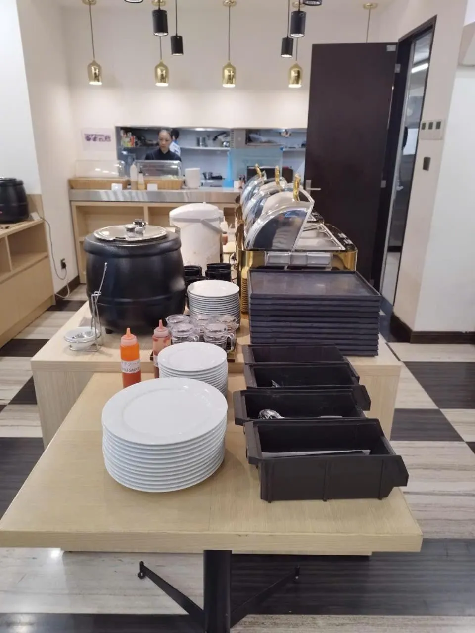 Buffet breakfast in Hotel Yah Hanoi & Spa