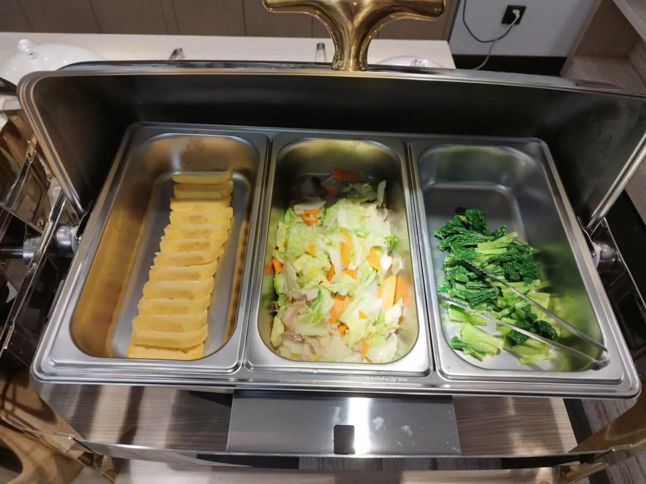 Buffet breakfast in Hotel Yah Hanoi & Spa