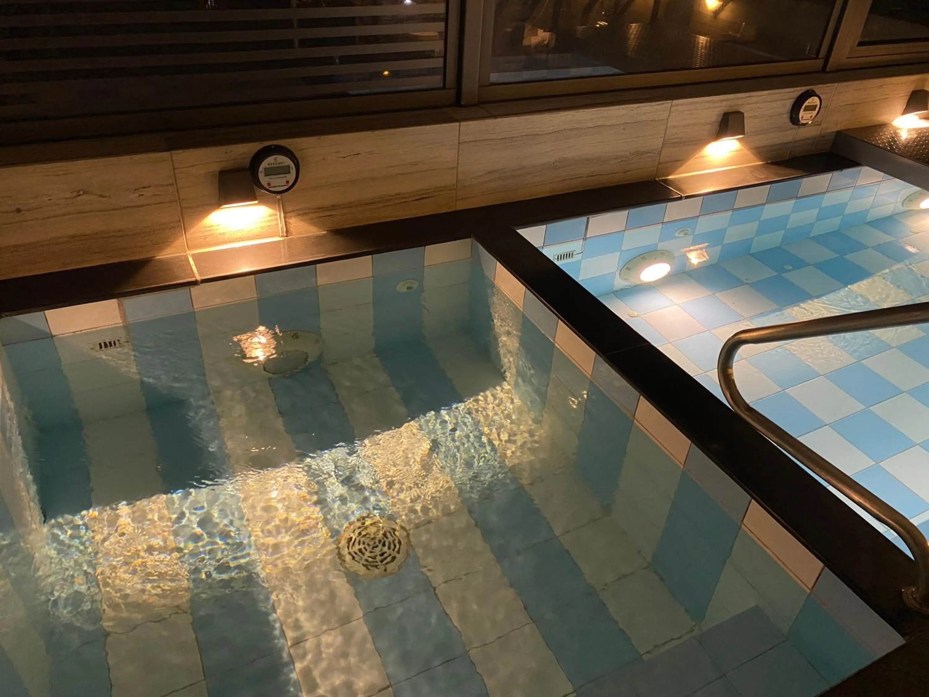 Public Bath in Hotel Yah Hanoi & Spa