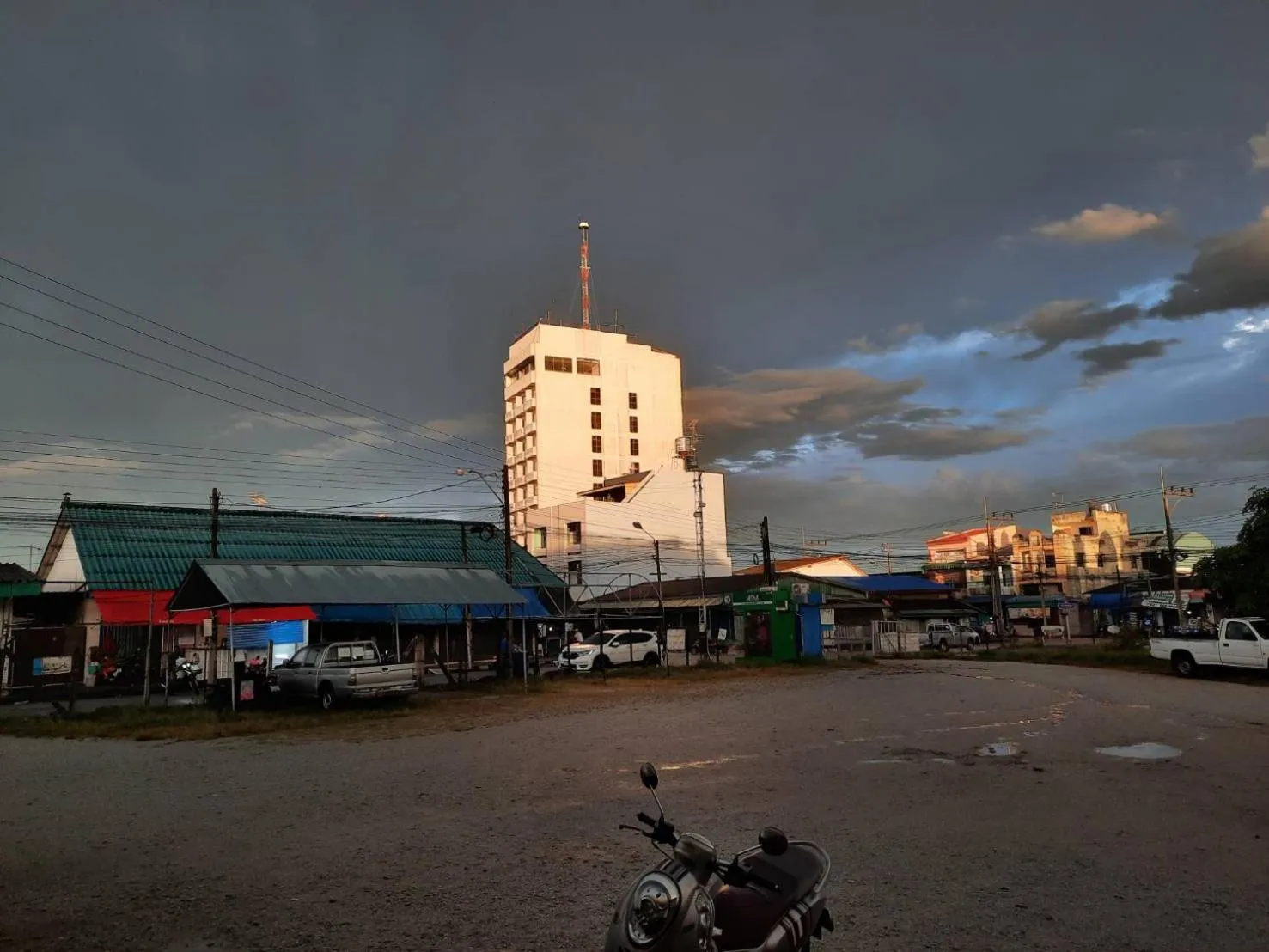 Property building in INTERTOWER HOTEL (SHA)