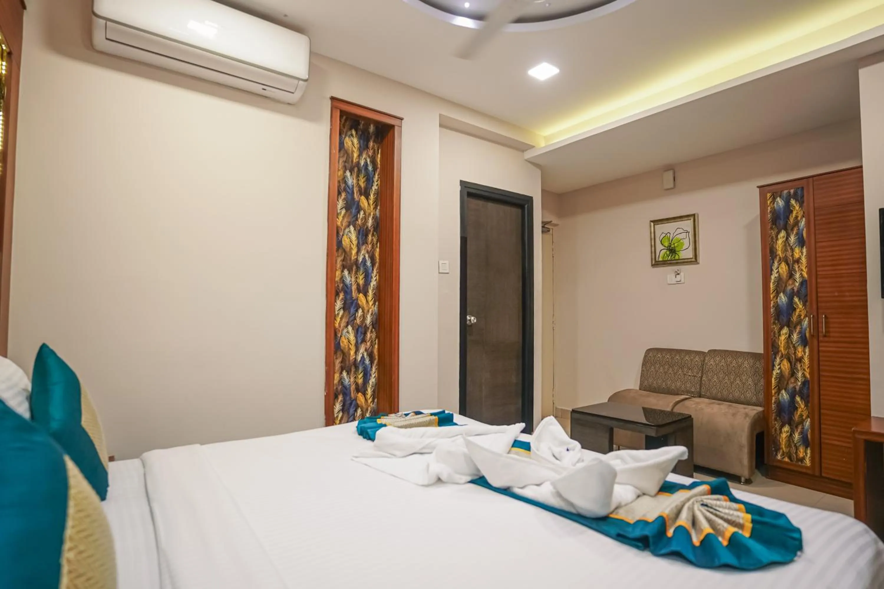 Bed in Pine Tree Boutique Hotel