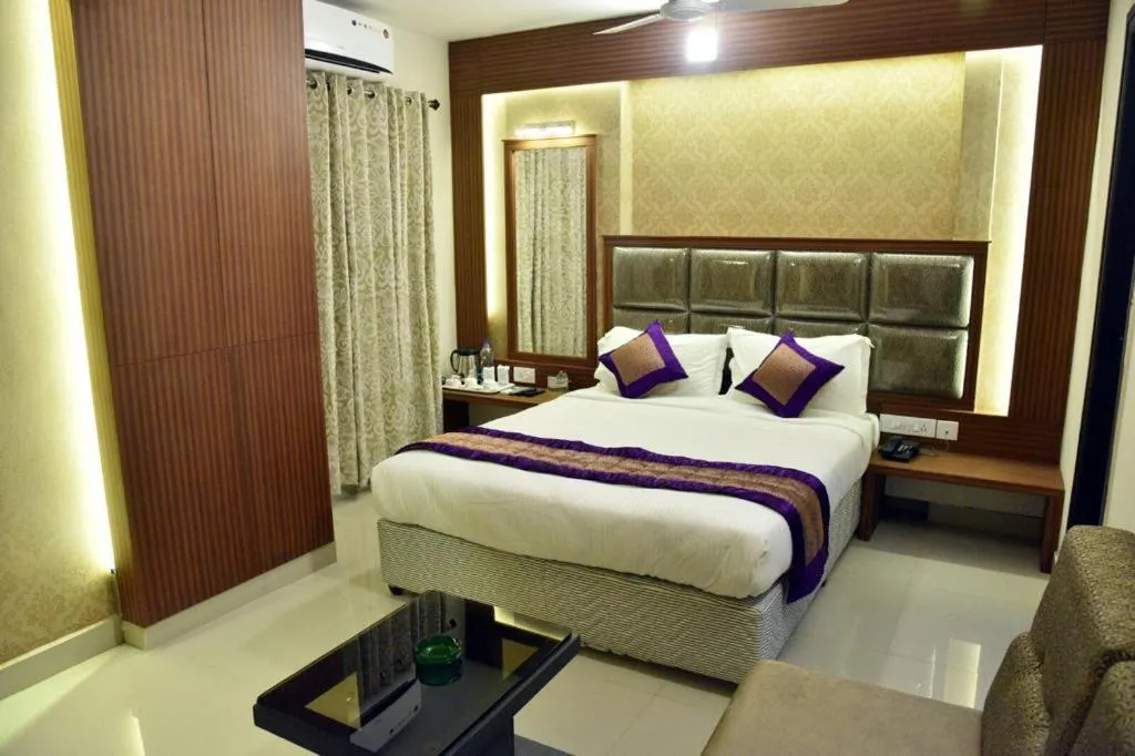 Bed in Pine Tree Boutique Hotel