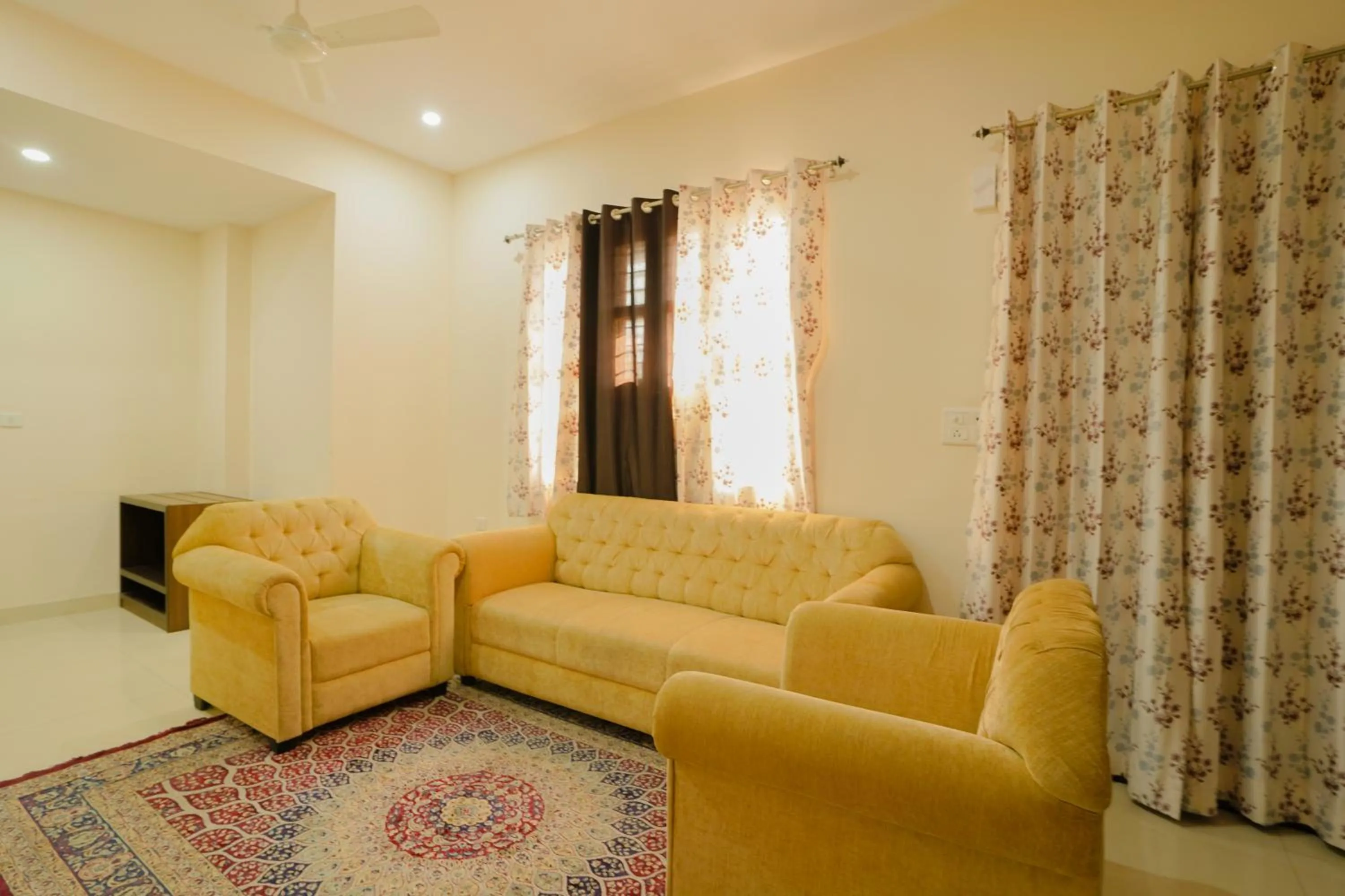 Seating area in Hotel Cheelgadi