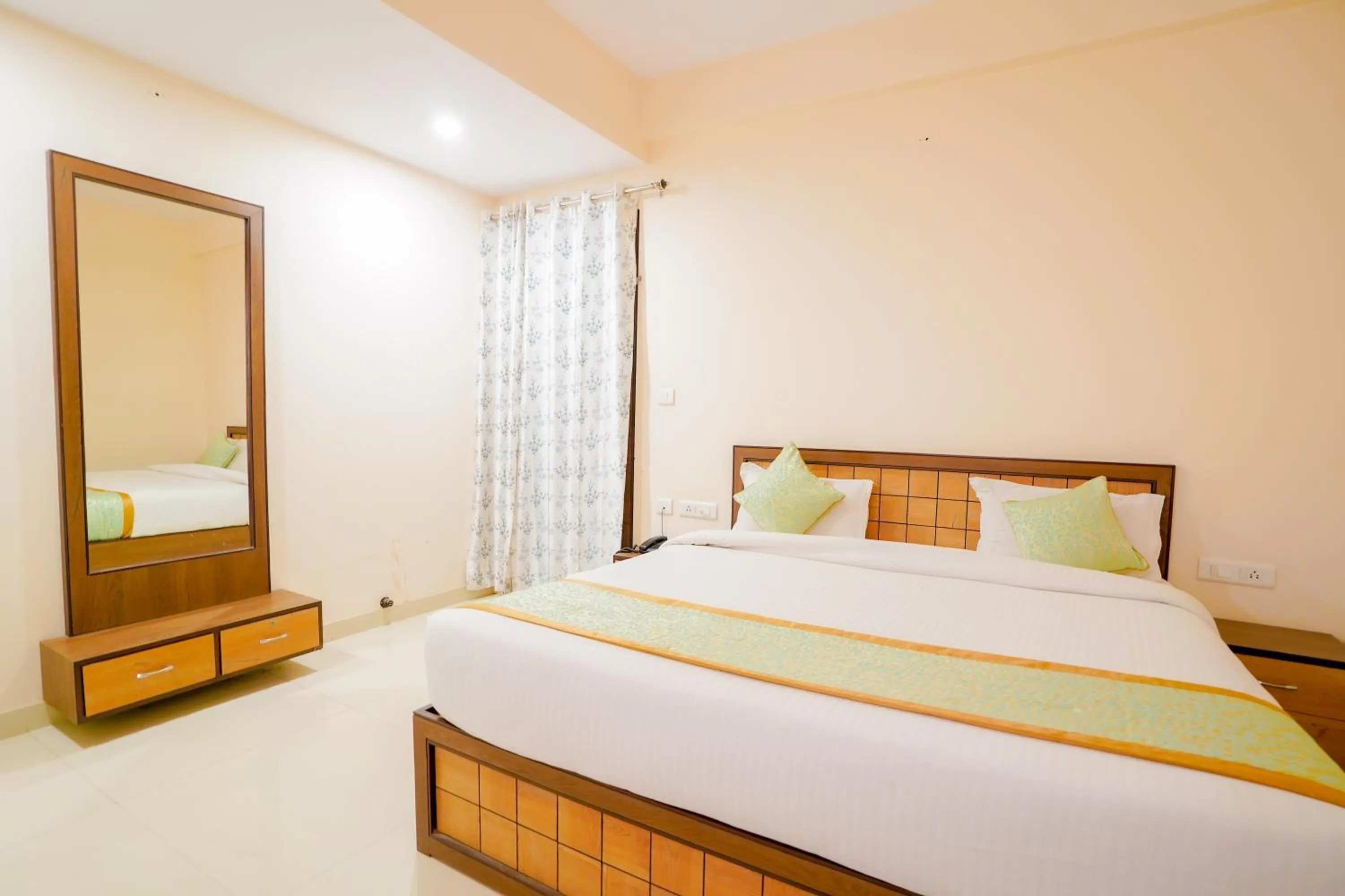 Bed in Hotel Cheelgadi