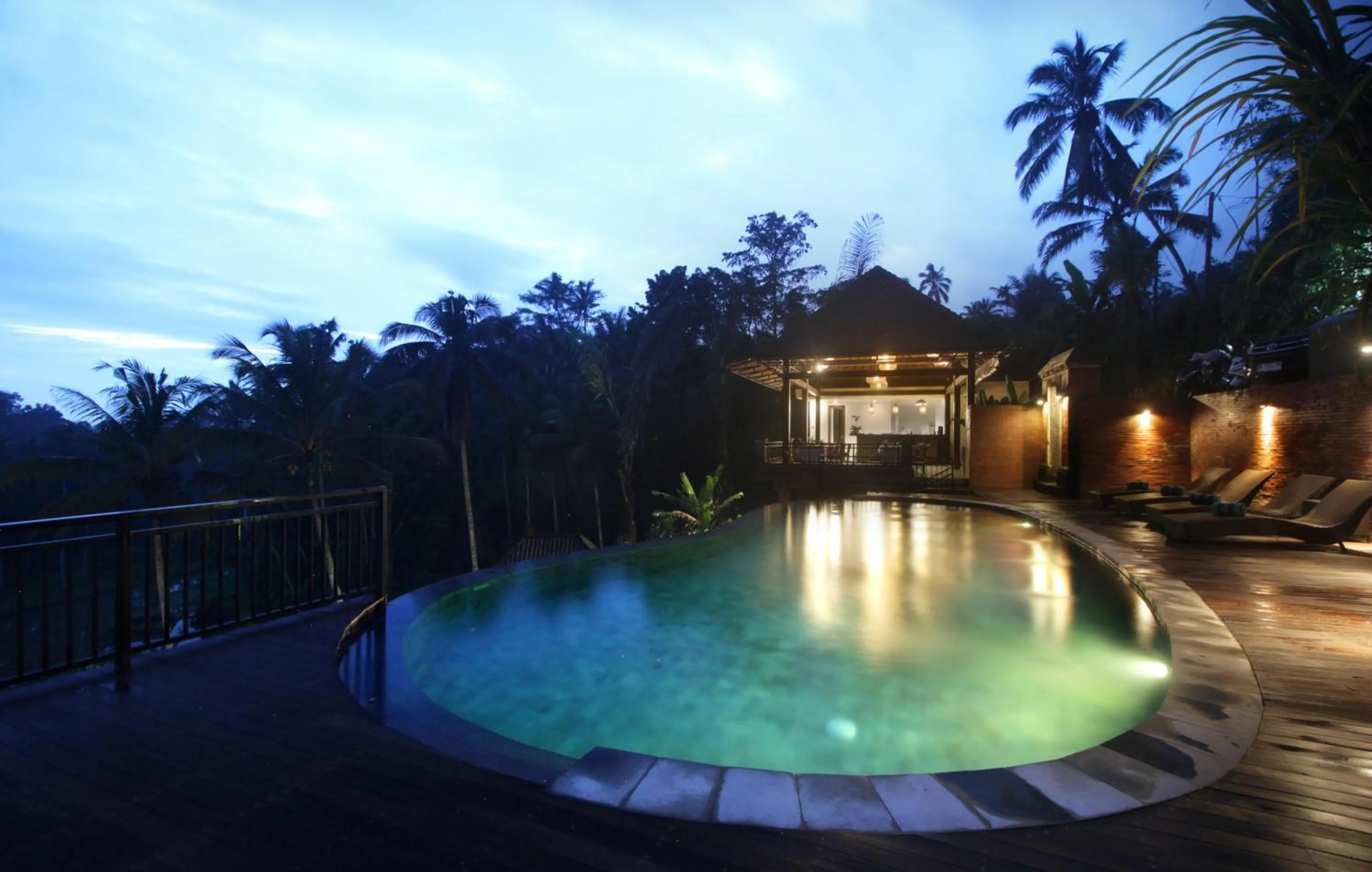 The Tirta Sari Villas