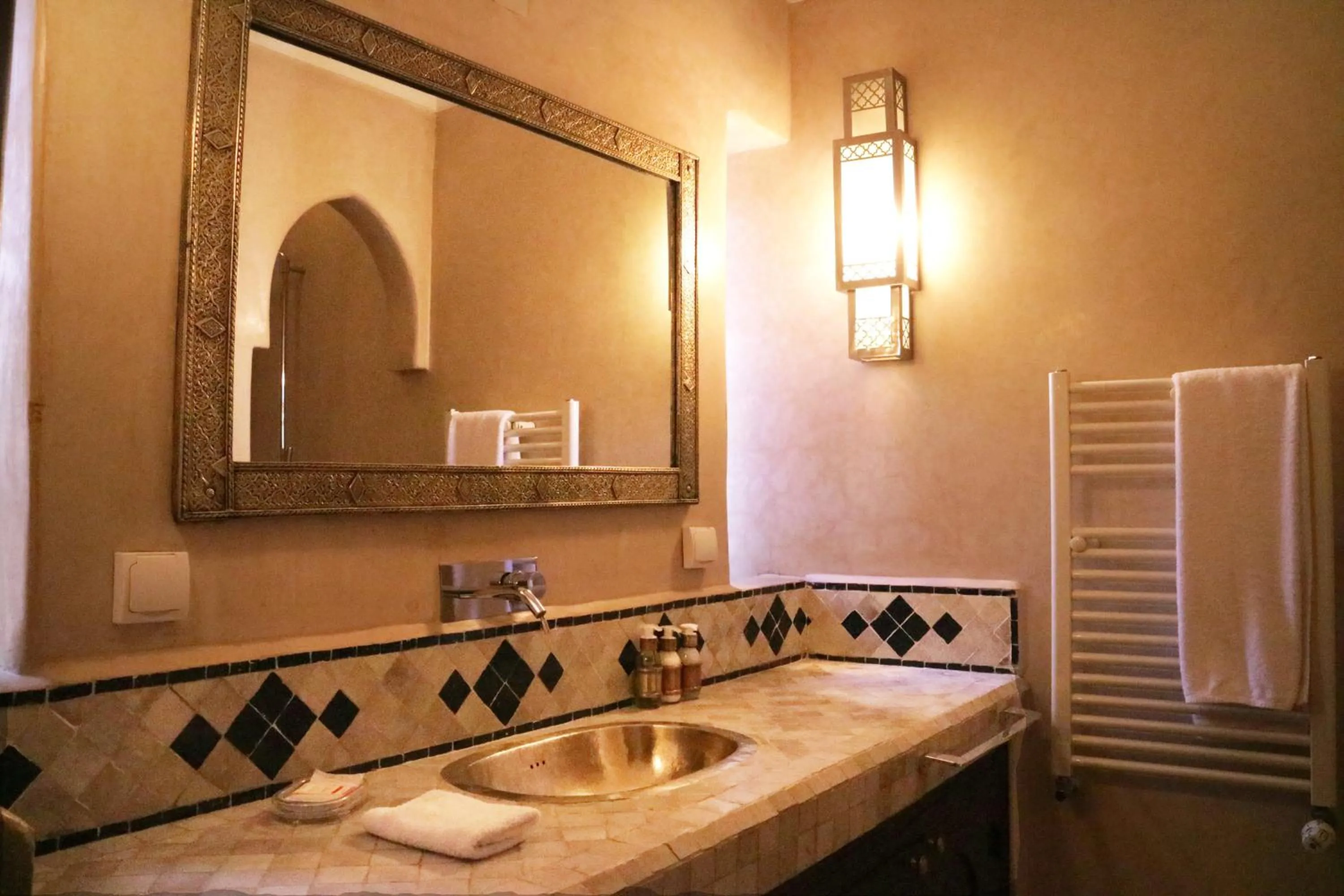 Bathroom in Riad Sassa Finda