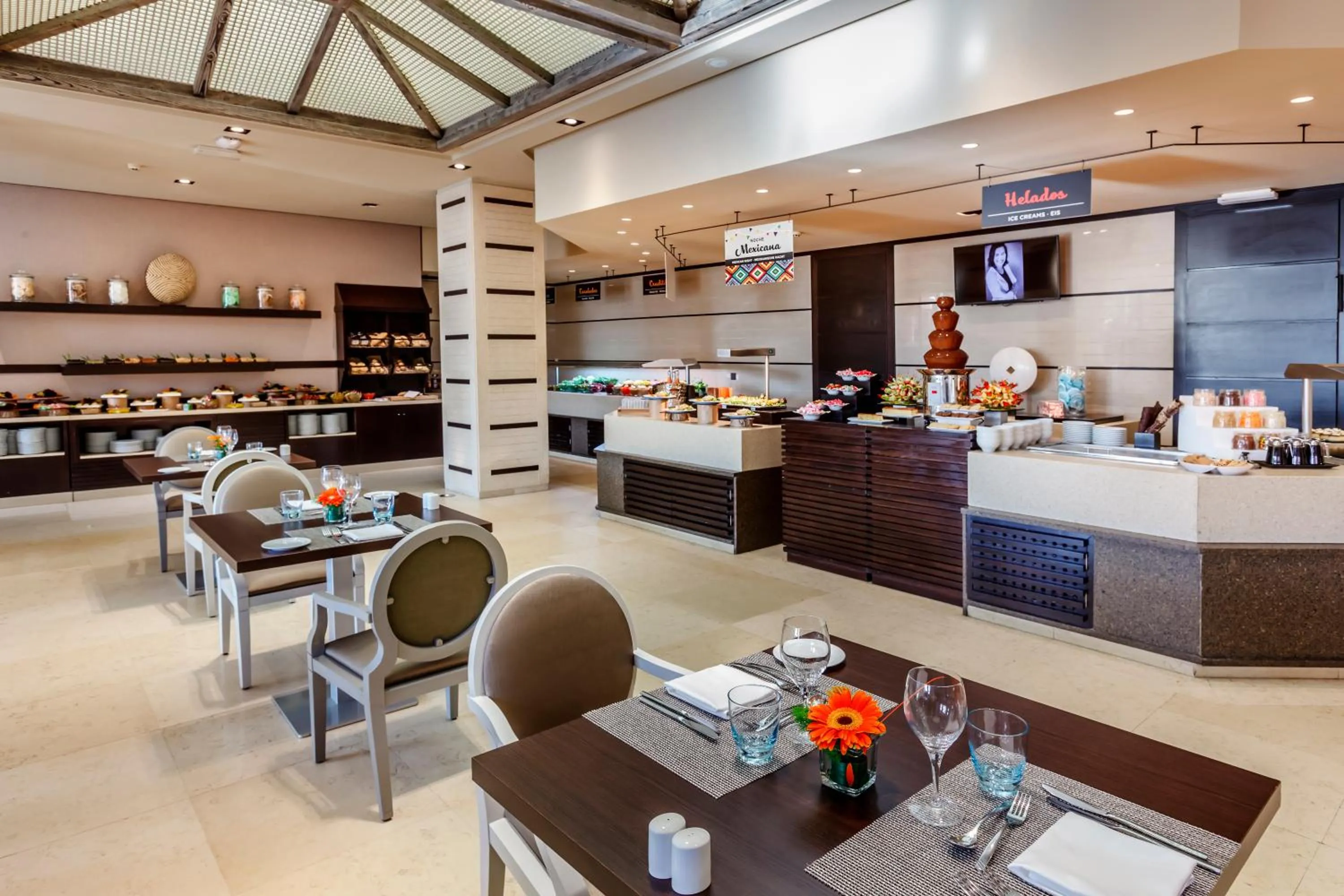 Breakfast in Royal Hideaway Sancti Petri