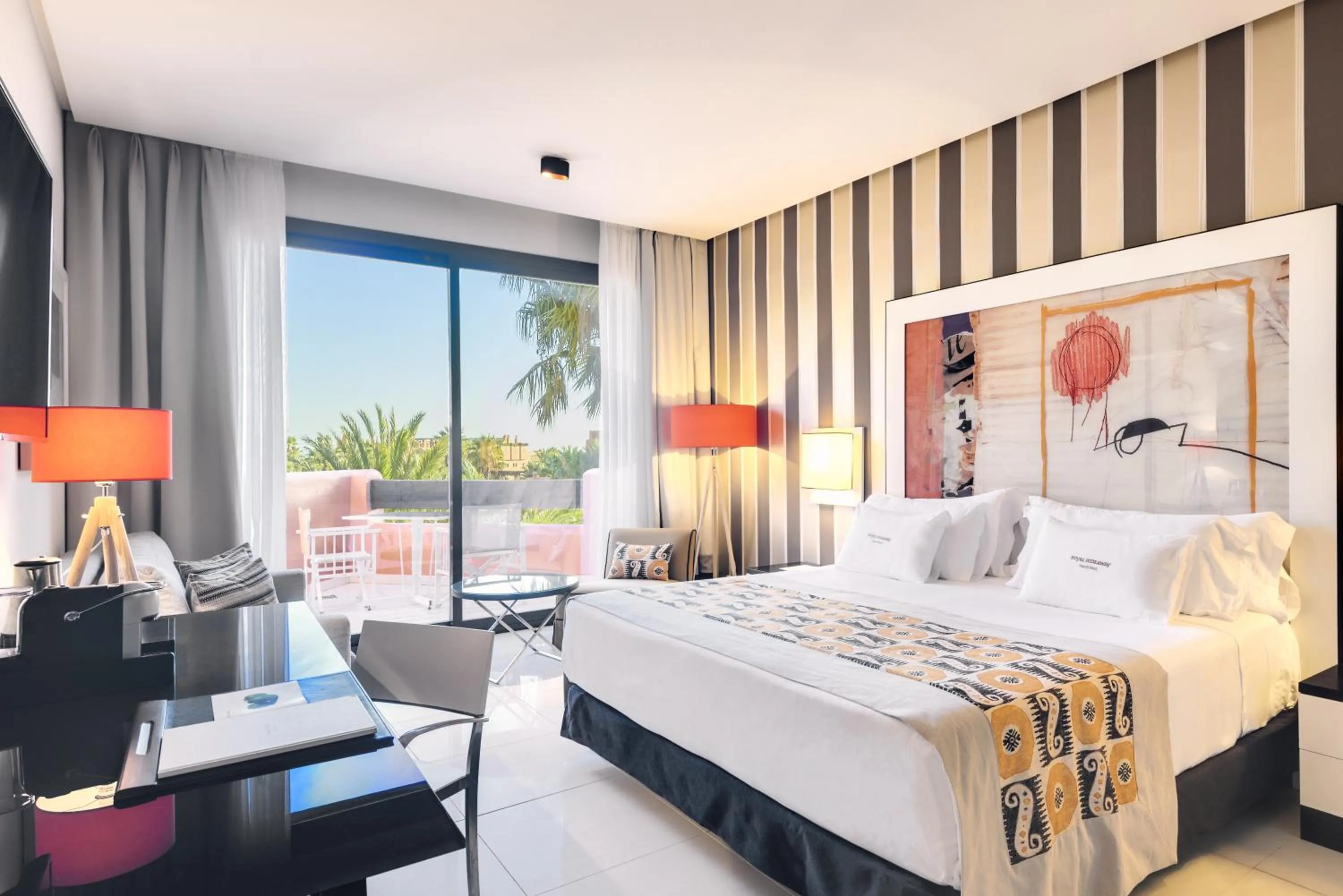 View (from property/room), Bed in Royal Hideaway Sancti Petri