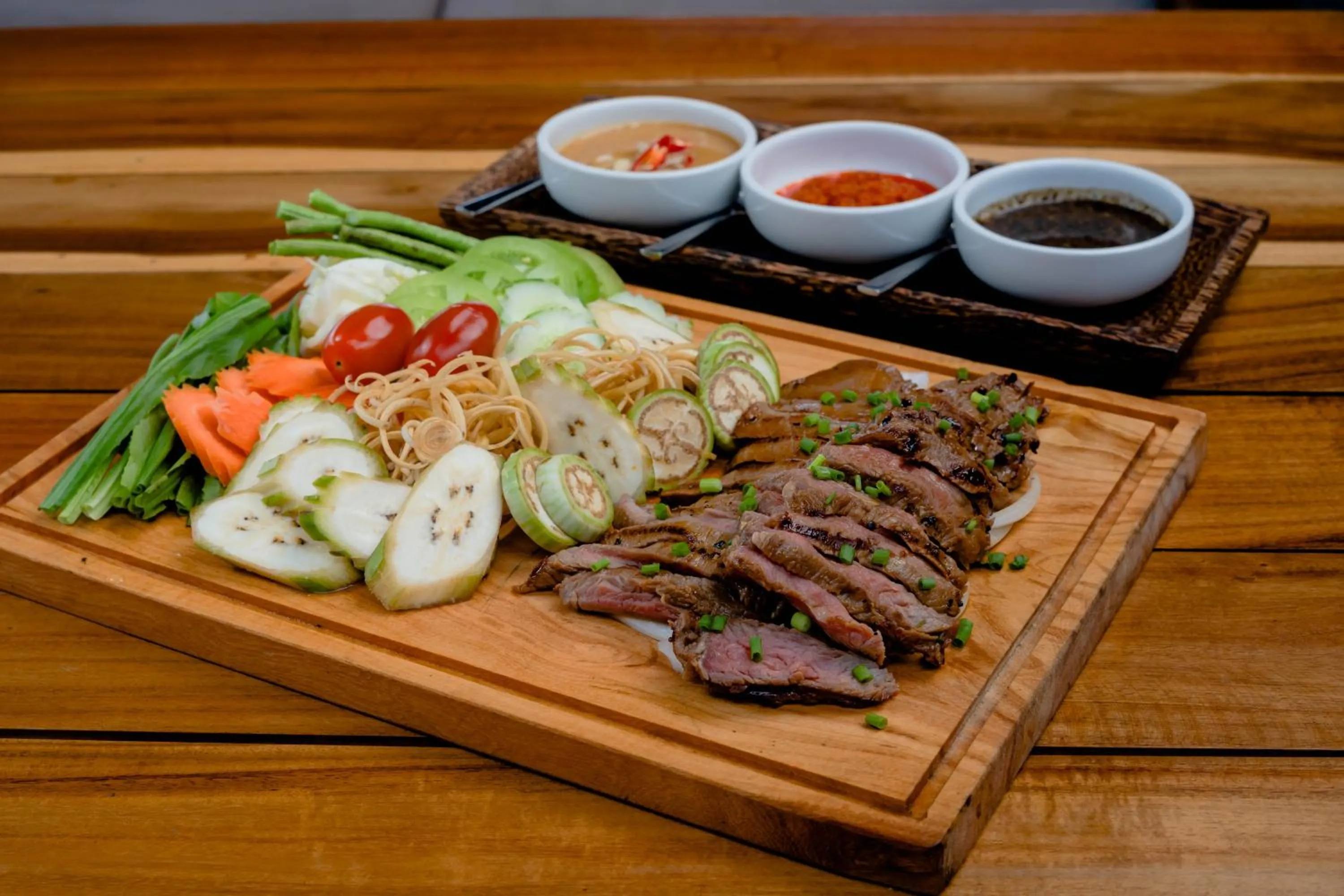 Food in Koh Apikjun Resort by EHM