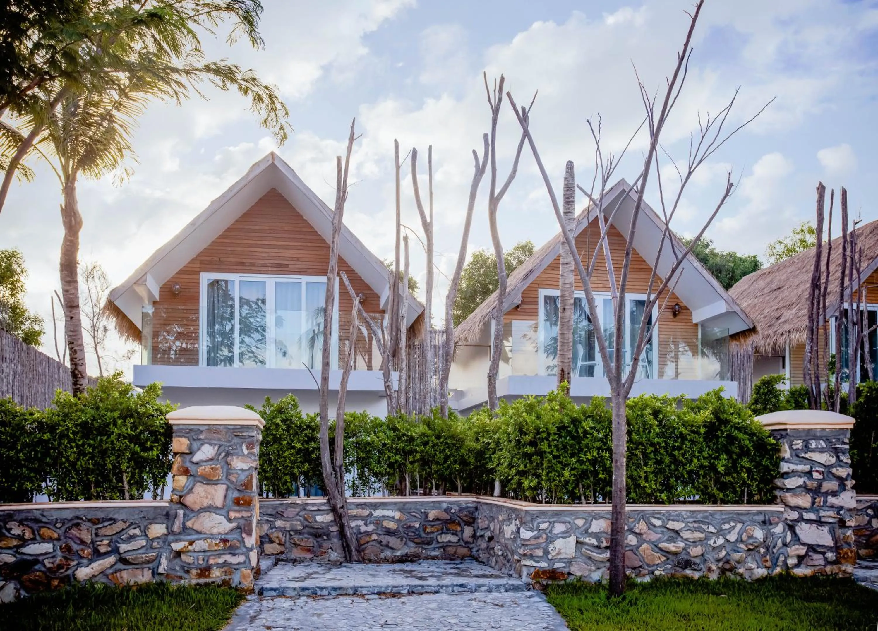 Property building in Koh Apikjun Resort by EHM