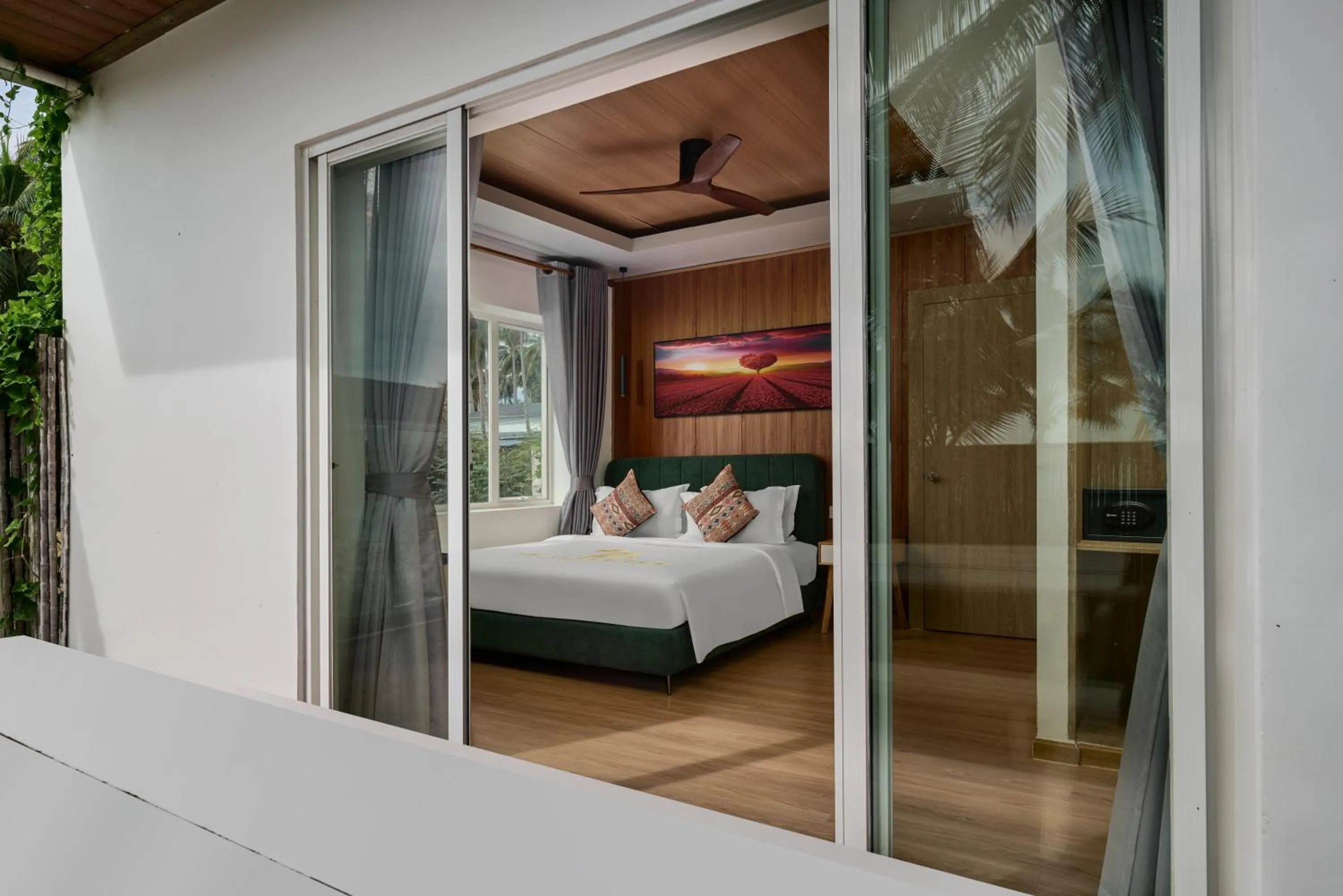 Bedroom, Bed in Koh Apikjun Resort by EHM