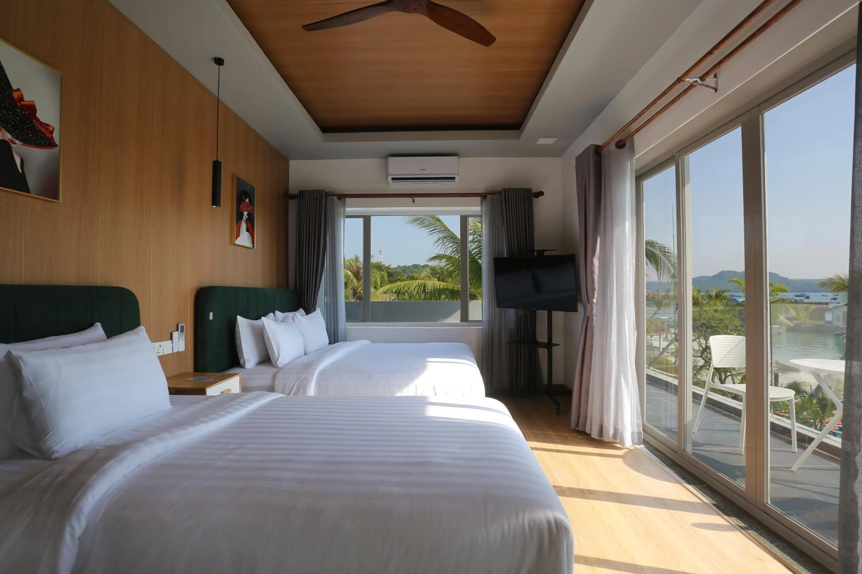 Bedroom, Bed in Koh Apikjun Resort by EHM