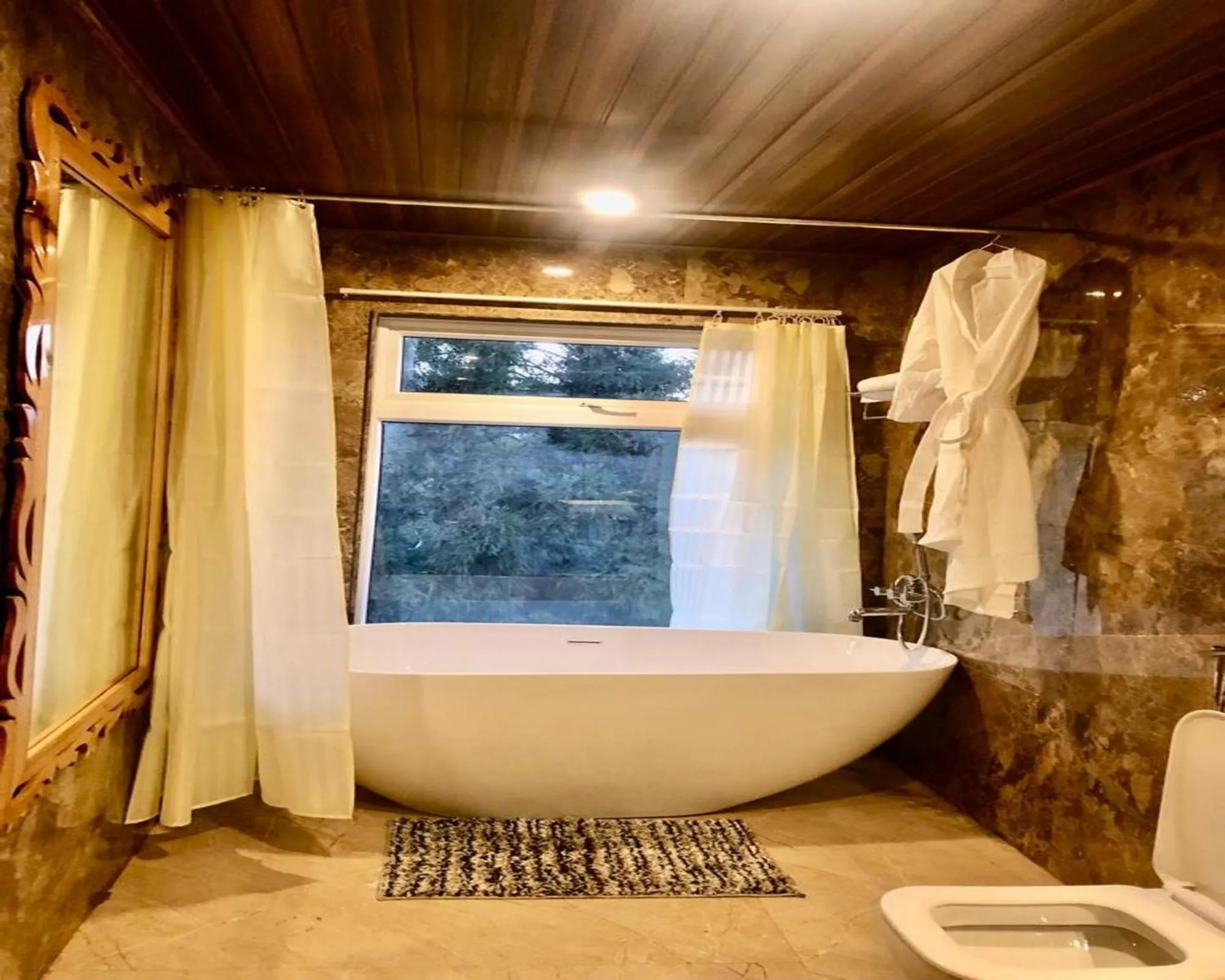 Bath in Amaira Resort & Farms - Mirik, West Bengal