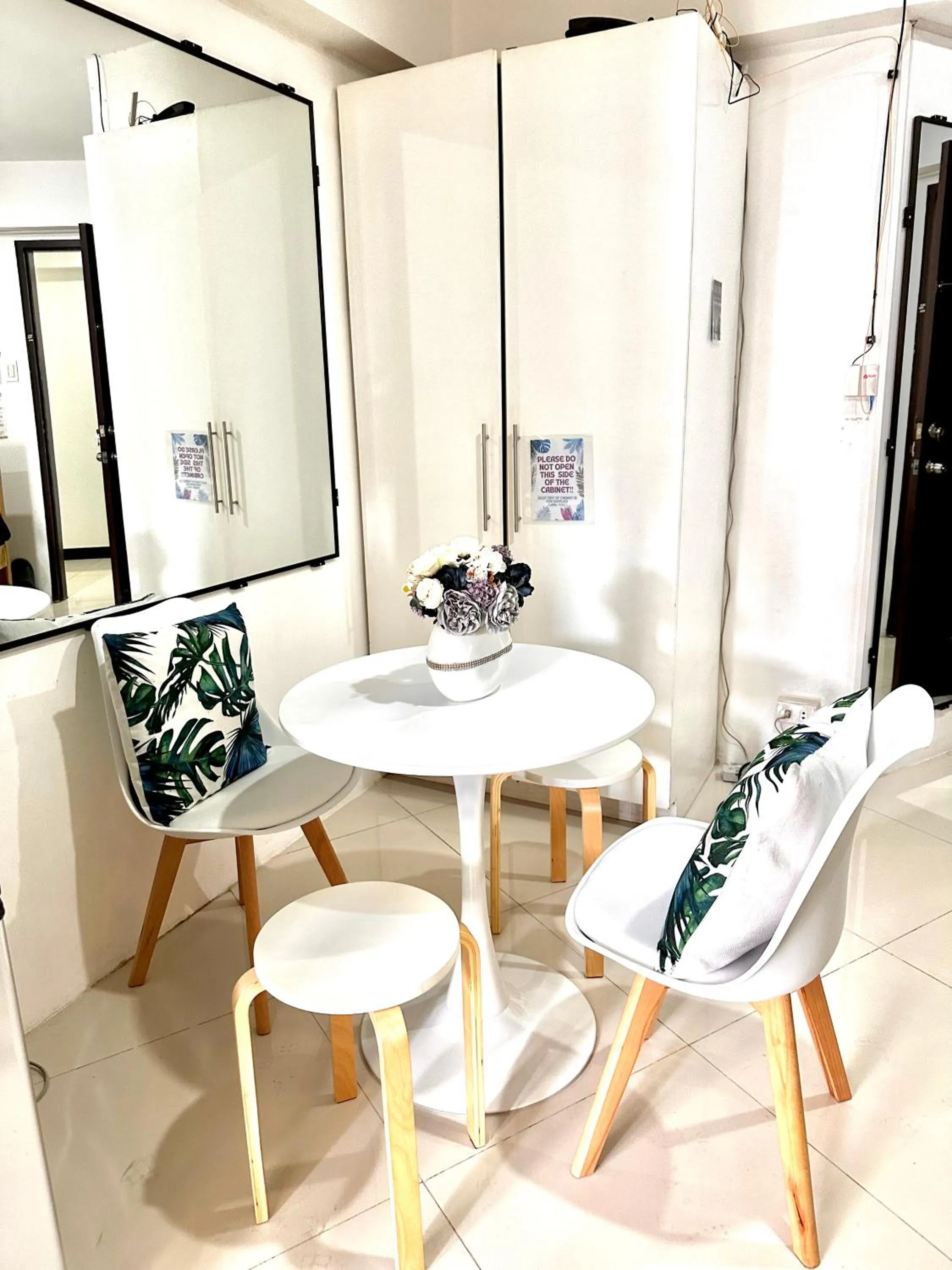 BURNHAM HILL CONDOMINIUM