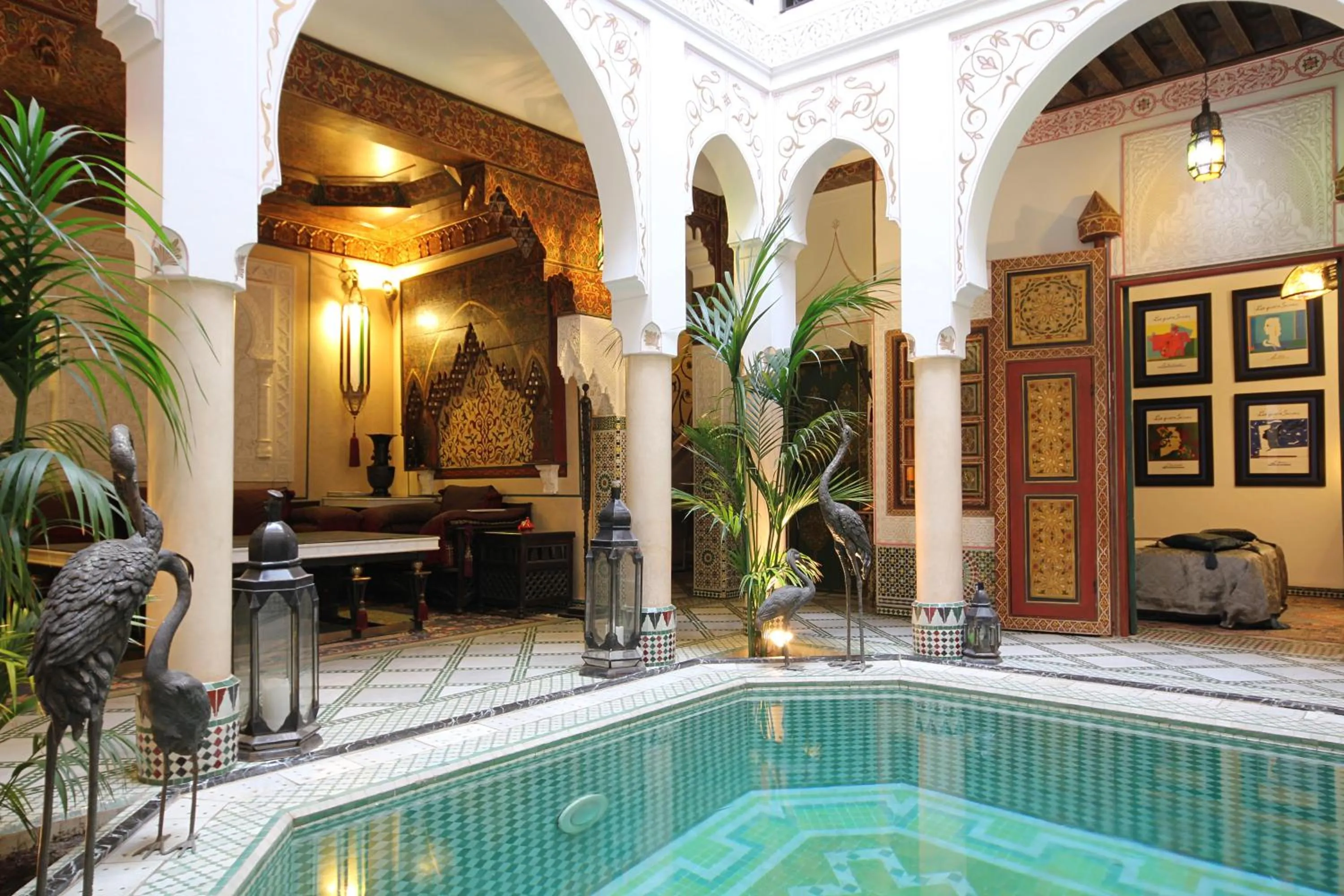 Swimming pool in Riad Esmeralda