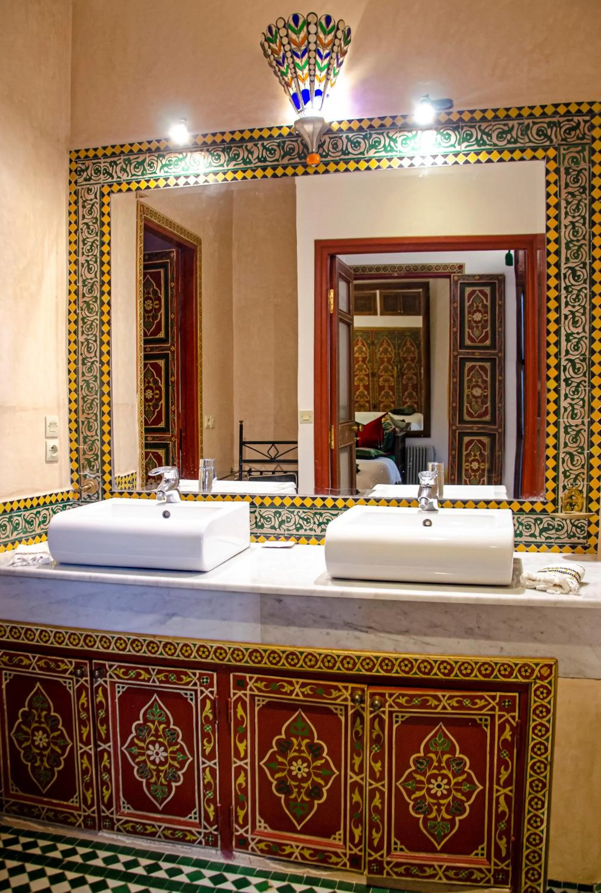 Bathroom in Riad Esmeralda